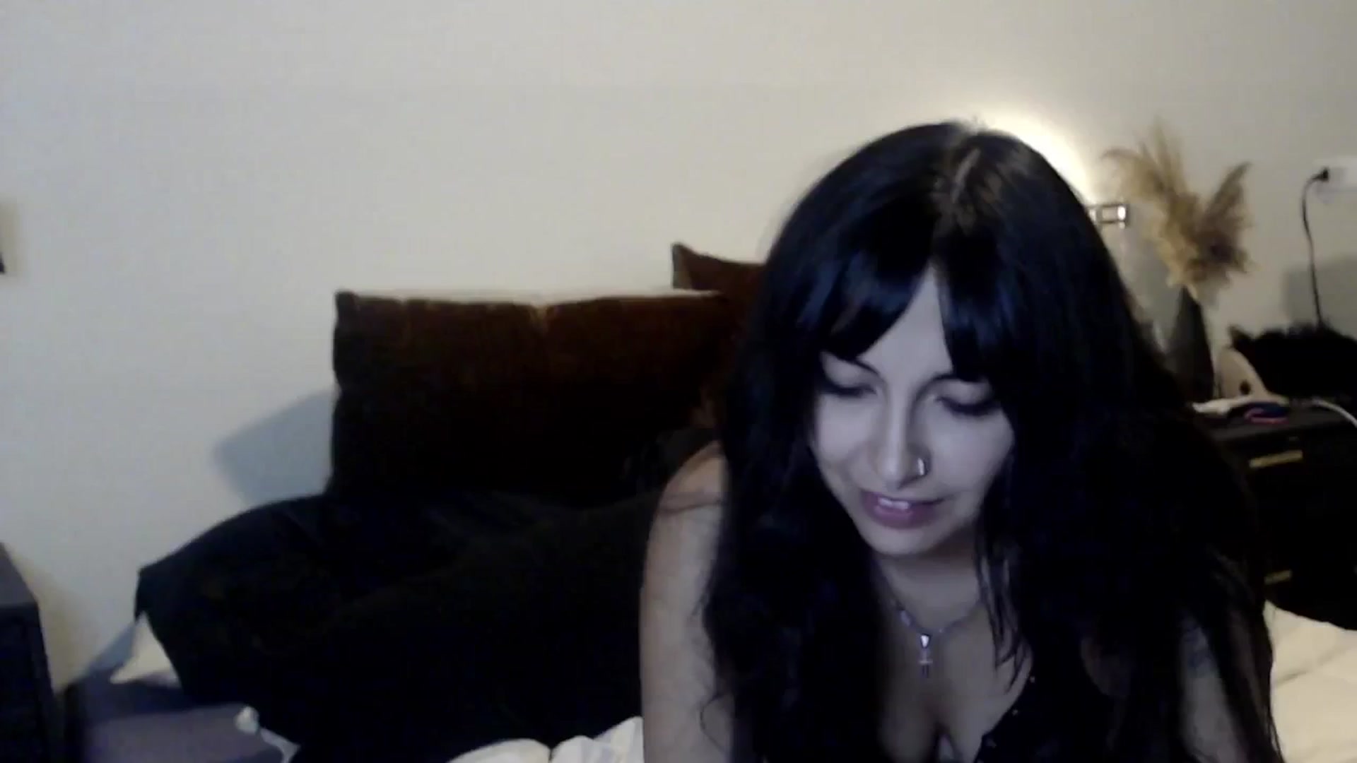 Gallery image thumbnail from Lil_bunniii's myfreecams stream on, 08/24/2024, 09:20 image 13 of 20