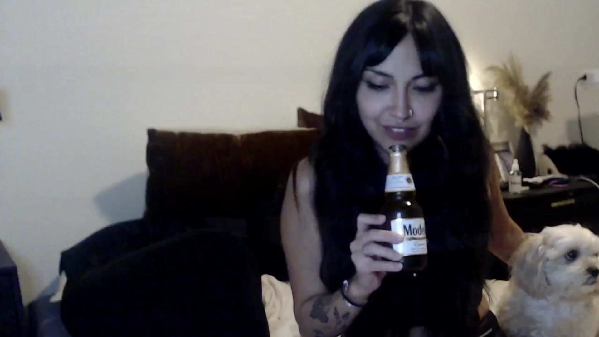 Gallery image thumbnail from Lil_bunniii's myfreecams stream on, 08/24/2024, 09:20 image 4 of 20