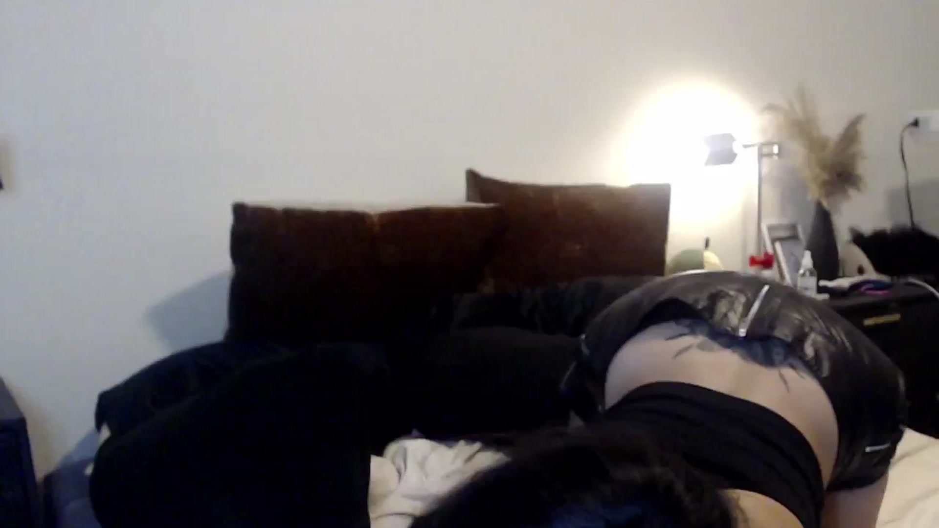 Gallery image thumbnail from Lil_bunniii's myfreecams stream on, 08/24/2024, 09:20 image 1 of 20