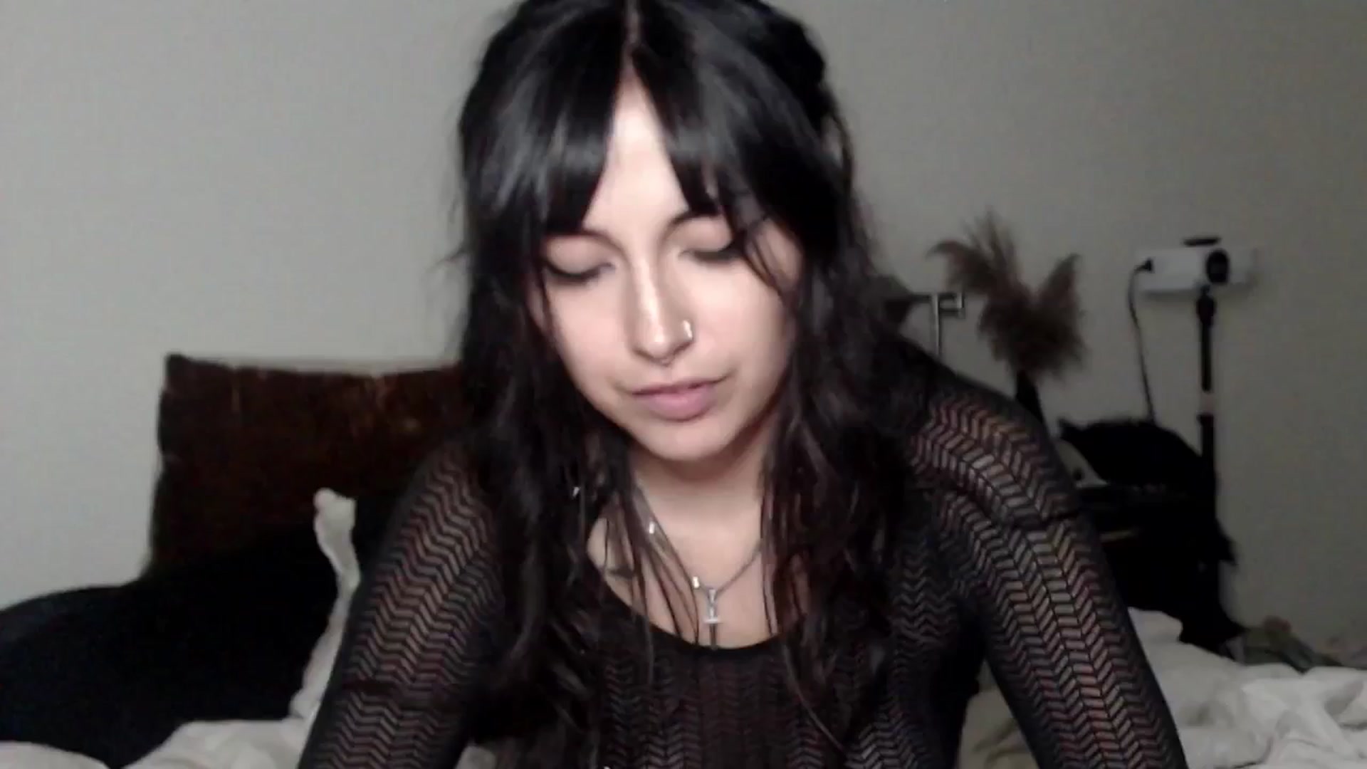 Gallery image thumbnail from Lil_bunniii's myfreecams stream on, 08/25/2024, 04:05 image 19 of 20
