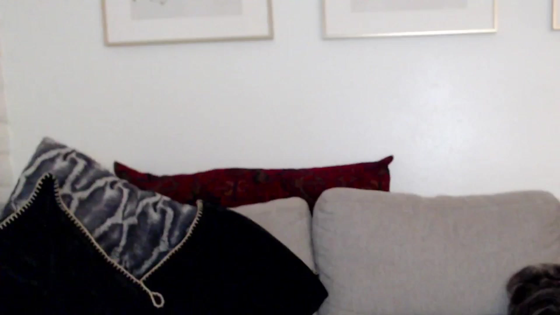 Gallery image thumbnail from Lil_bunniii's myfreecams stream on, 10/17/2024, 06:17 image 10 of 20