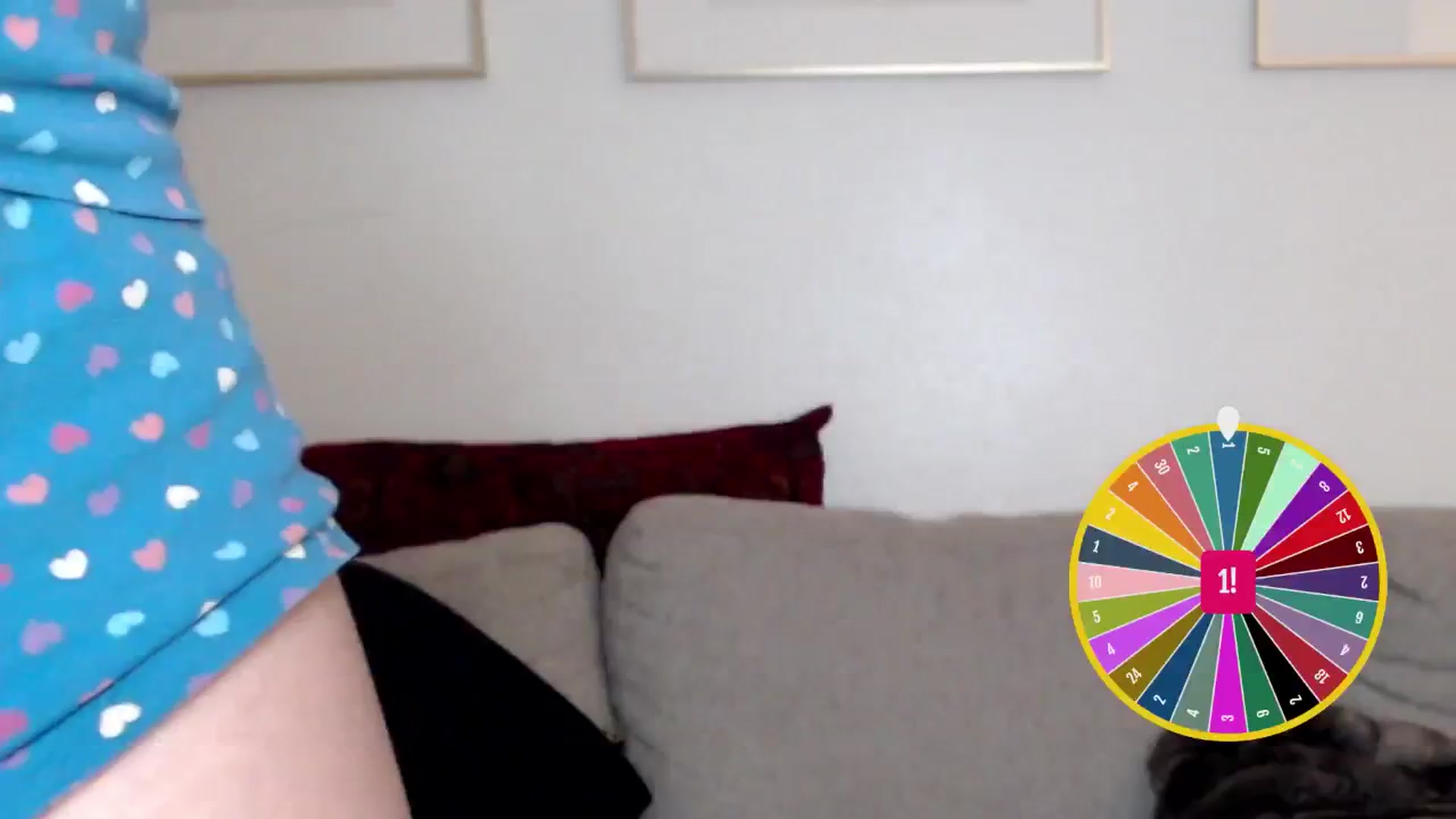 Gallery image thumbnail from Lil_bunniii's myfreecams stream on, 10/17/2024, 06:17 image 8 of 20