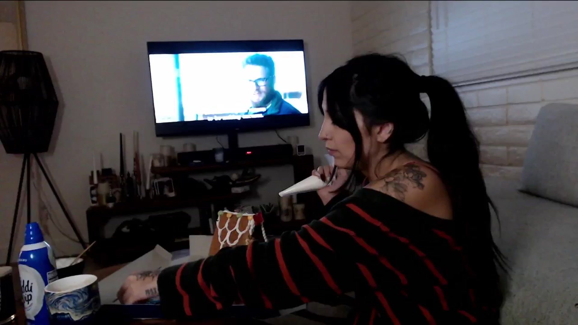 Gallery image thumbnail from Lil_bunniii's myfreecams stream on, 12/15/2024, 07:53 image 7 of 20