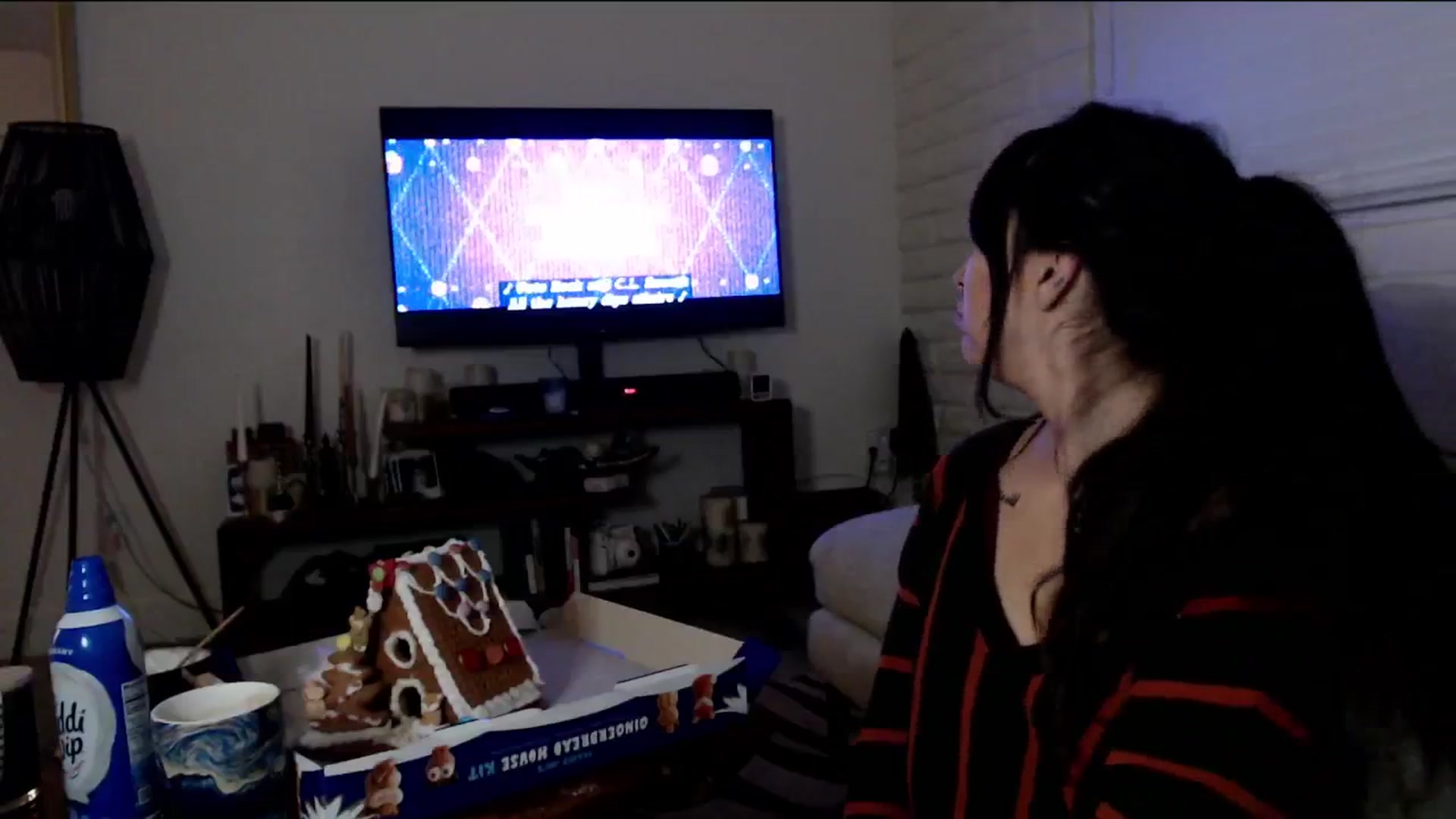 Gallery image thumbnail from Lil_bunniii's myfreecams stream on, 12/15/2024, 07:53 image 13 of 20