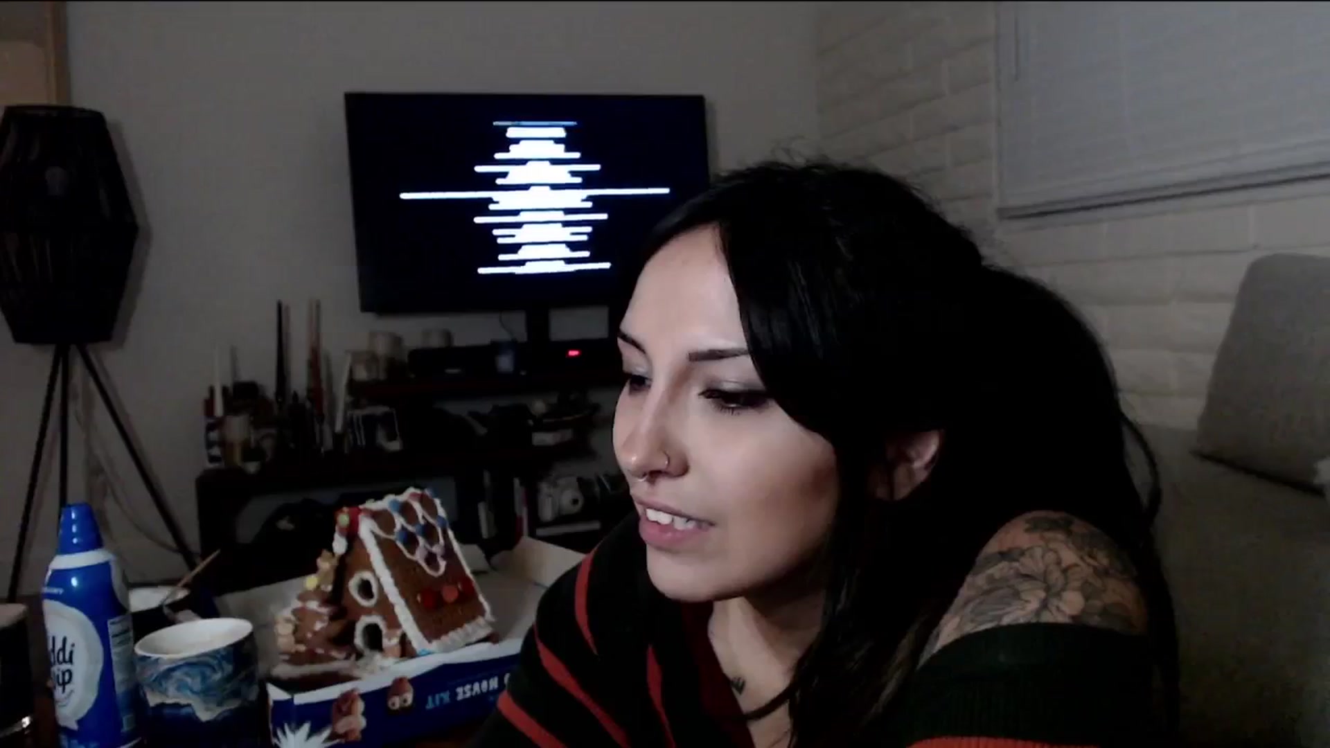 Gallery image thumbnail from Lil_bunniii's myfreecams stream on, 12/15/2024, 07:53 image 15 of 20