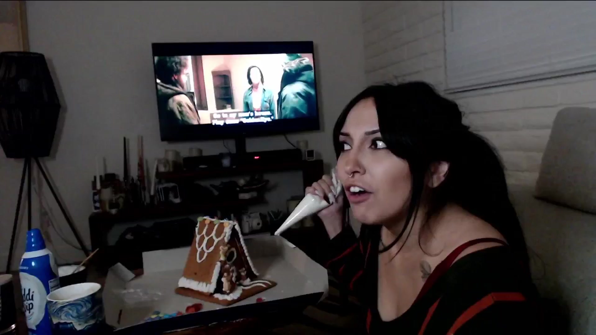 Gallery image thumbnail from Lil_bunniii's myfreecams stream on, 12/15/2024, 07:53 image 6 of 20