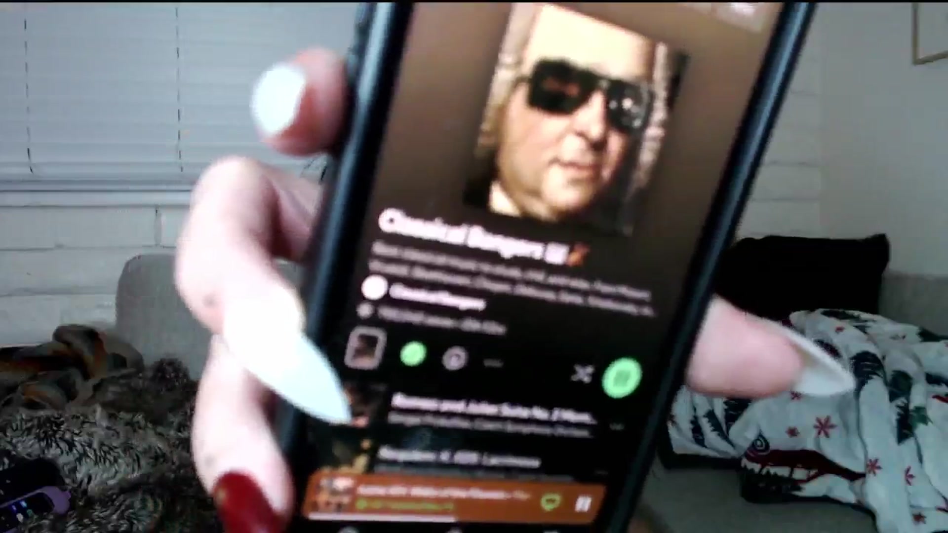 Gallery image thumbnail from Lil_bunniii's myfreecams stream on, 12/16/2024, 05:34 image 17 of 20