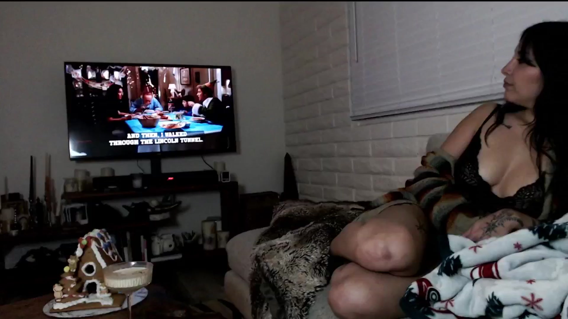 Gallery image thumbnail from Lil_bunniii's myfreecams stream on, 12/16/2024, 05:34 image 1 of 20