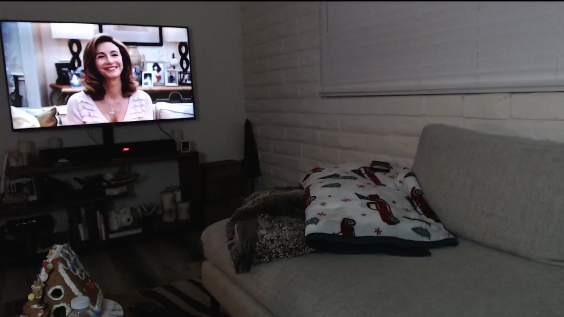 Gallery image thumbnail from Lil_bunniii's myfreecams stream on, 12/17/2024, 06:13 image 6 of 20