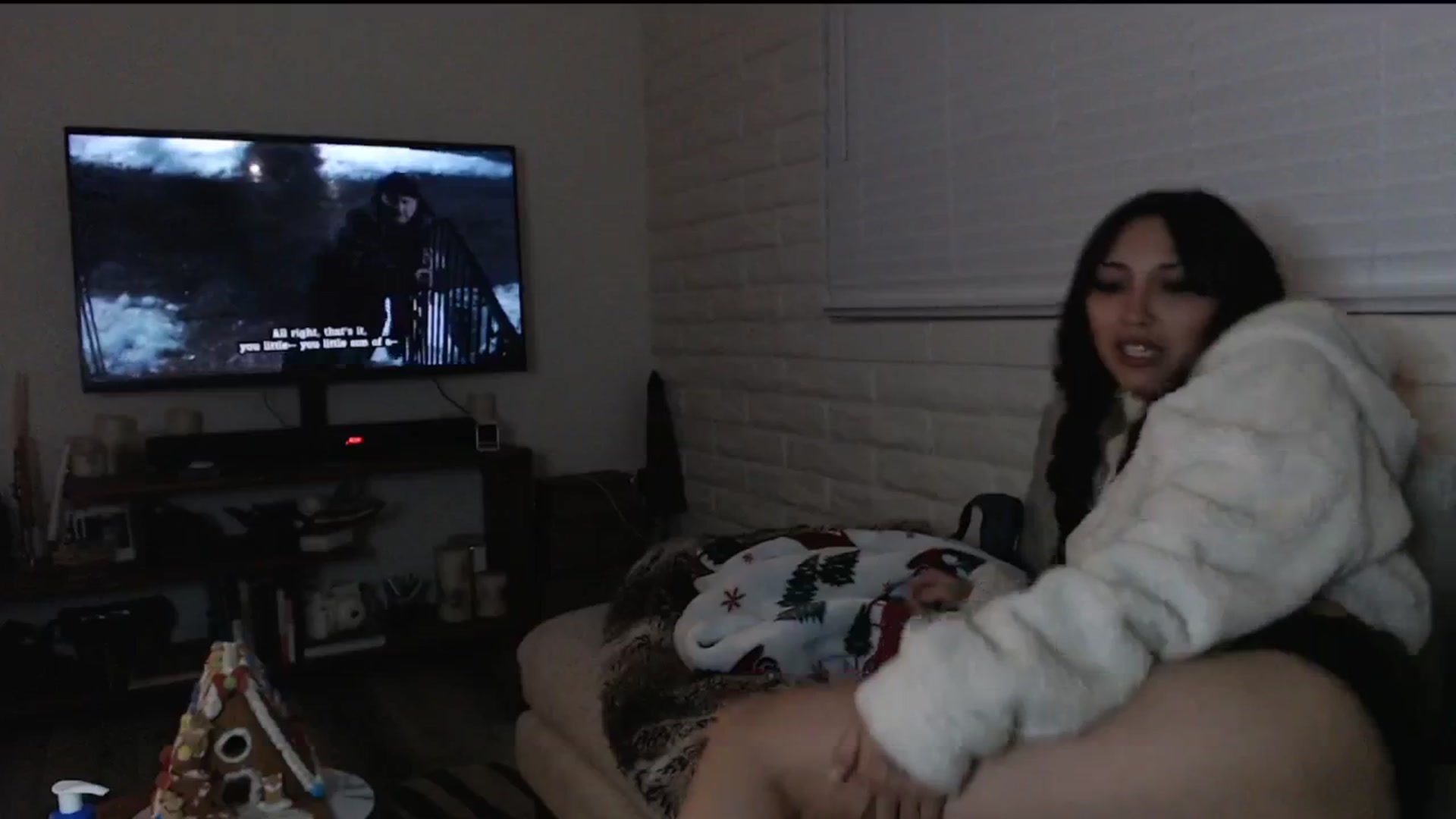 Gallery image thumbnail from Lil_bunniii's myfreecams stream on, 12/19/2024, 08:46 image 11 of 20