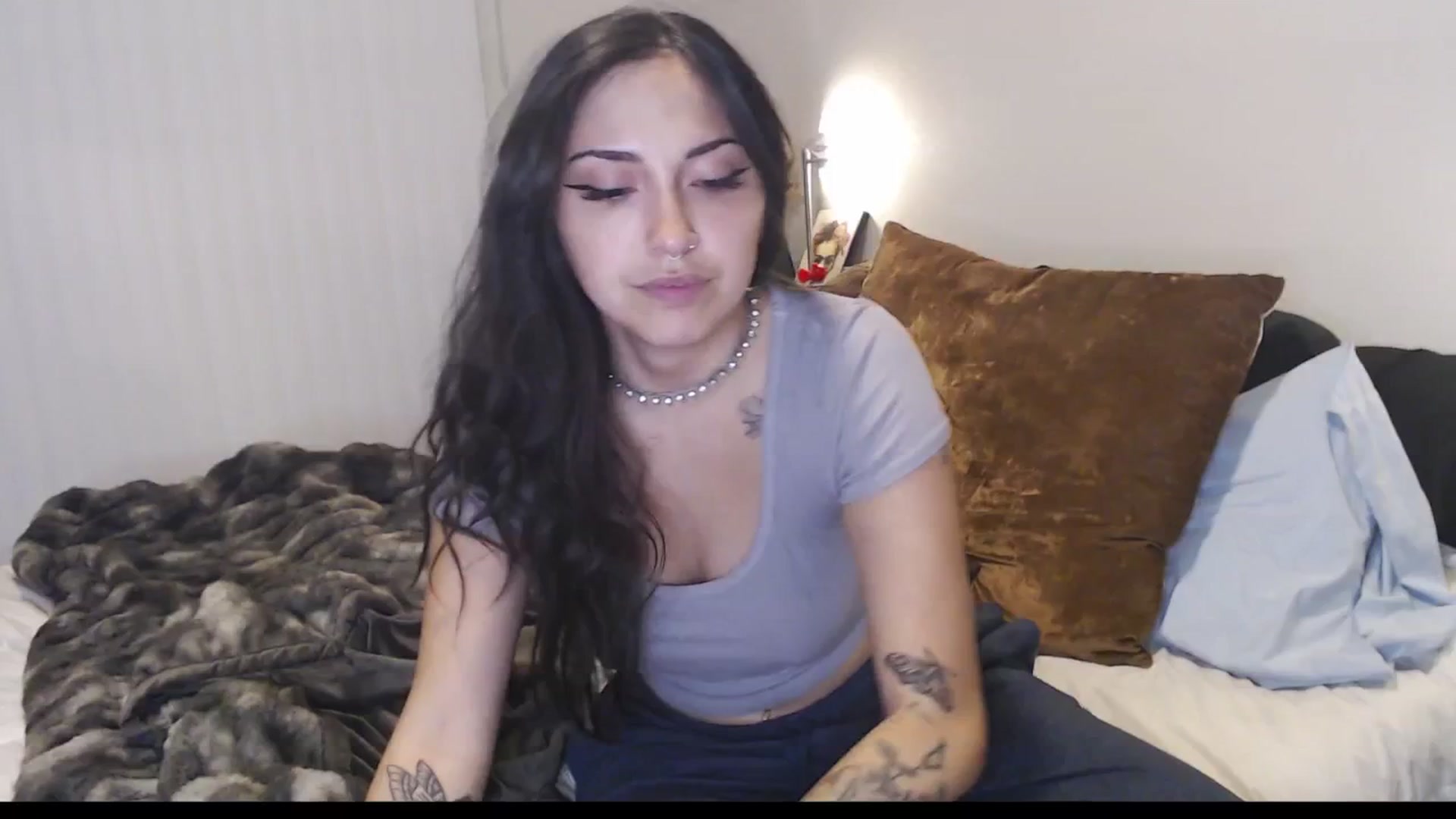 Gallery image thumbnail from Lil_bunniii's myfreecams stream on, 04/09/2025, 07:35 image 6 of 20