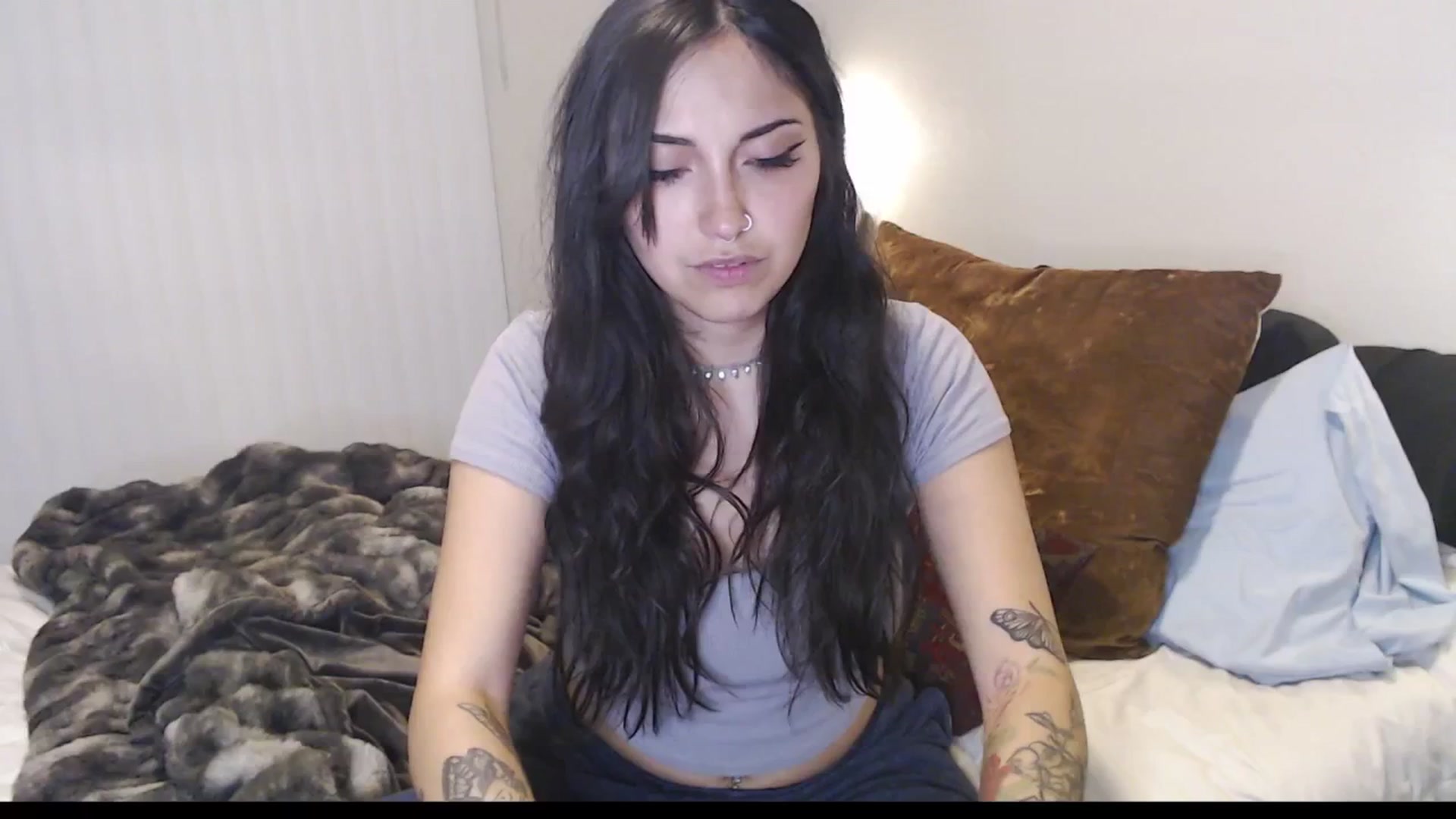 Gallery image thumbnail from Lil_bunniii's myfreecams stream on, 04/09/2025, 07:35 image 3 of 20