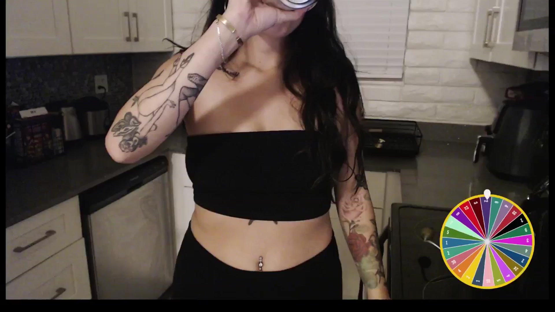 Gallery image thumbnail from Lil_bunniii's myfreecams stream on, 05/04/2025, 03:04 image 19 of 20