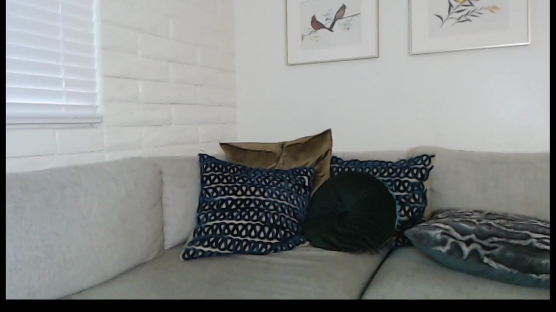 Gallery image thumbnail from Lil_bunniii's myfreecams stream on, 05/05/2025, 01:40 image 16 of 20