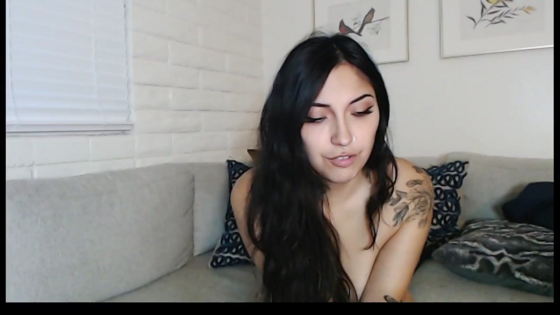 Gallery image thumbnail from Lil_bunniii's myfreecams stream on, 05/05/2025, 02:43 image 10 of 20