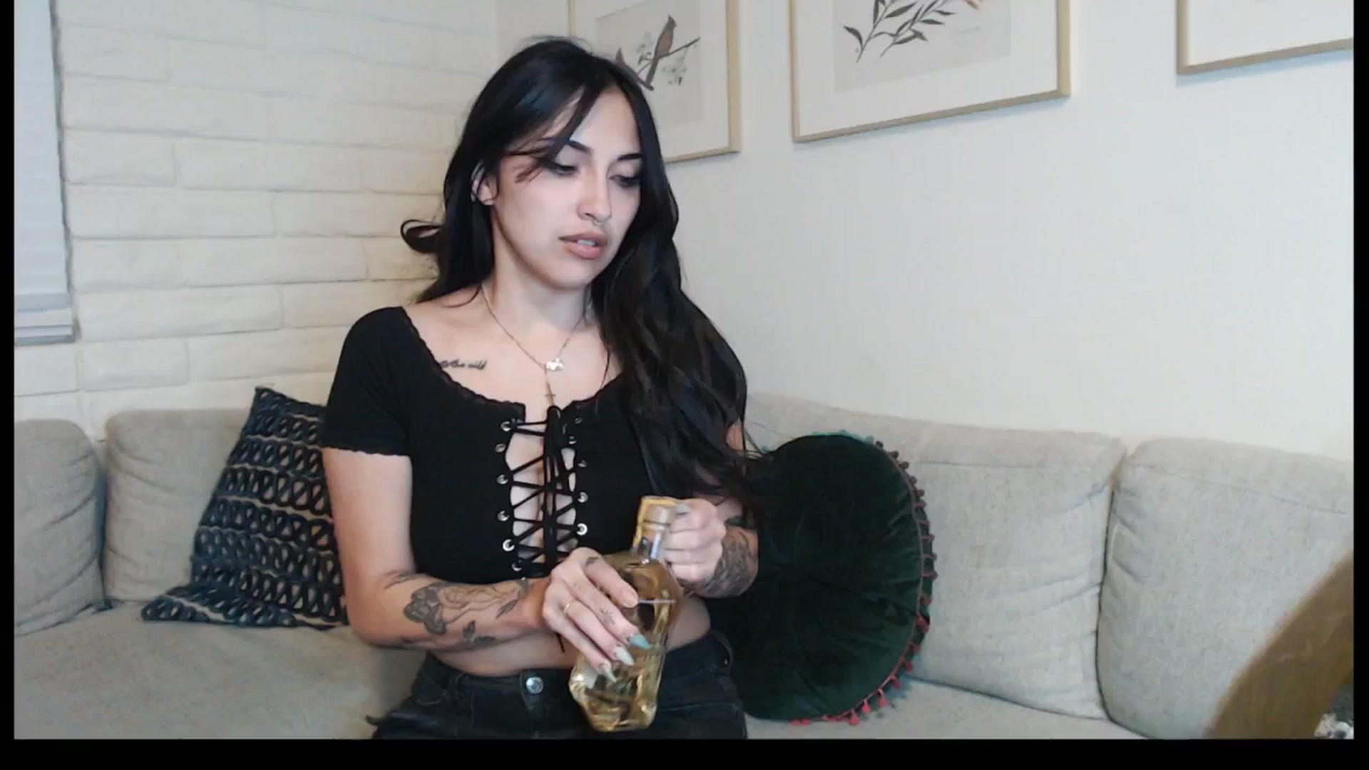 Gallery image thumbnail from Lil_bunniii's myfreecams stream on, 05/11/2025, 08:21 image 1 of 20