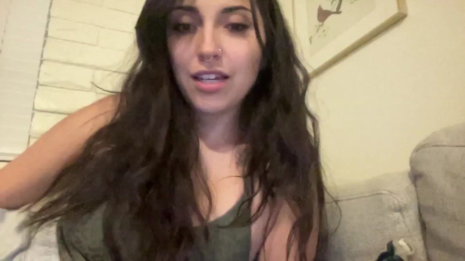 Gallery image thumbnail from Lil_bunniii's myfreecams stream on, 06/11/2025, 07:56 image 7 of 20