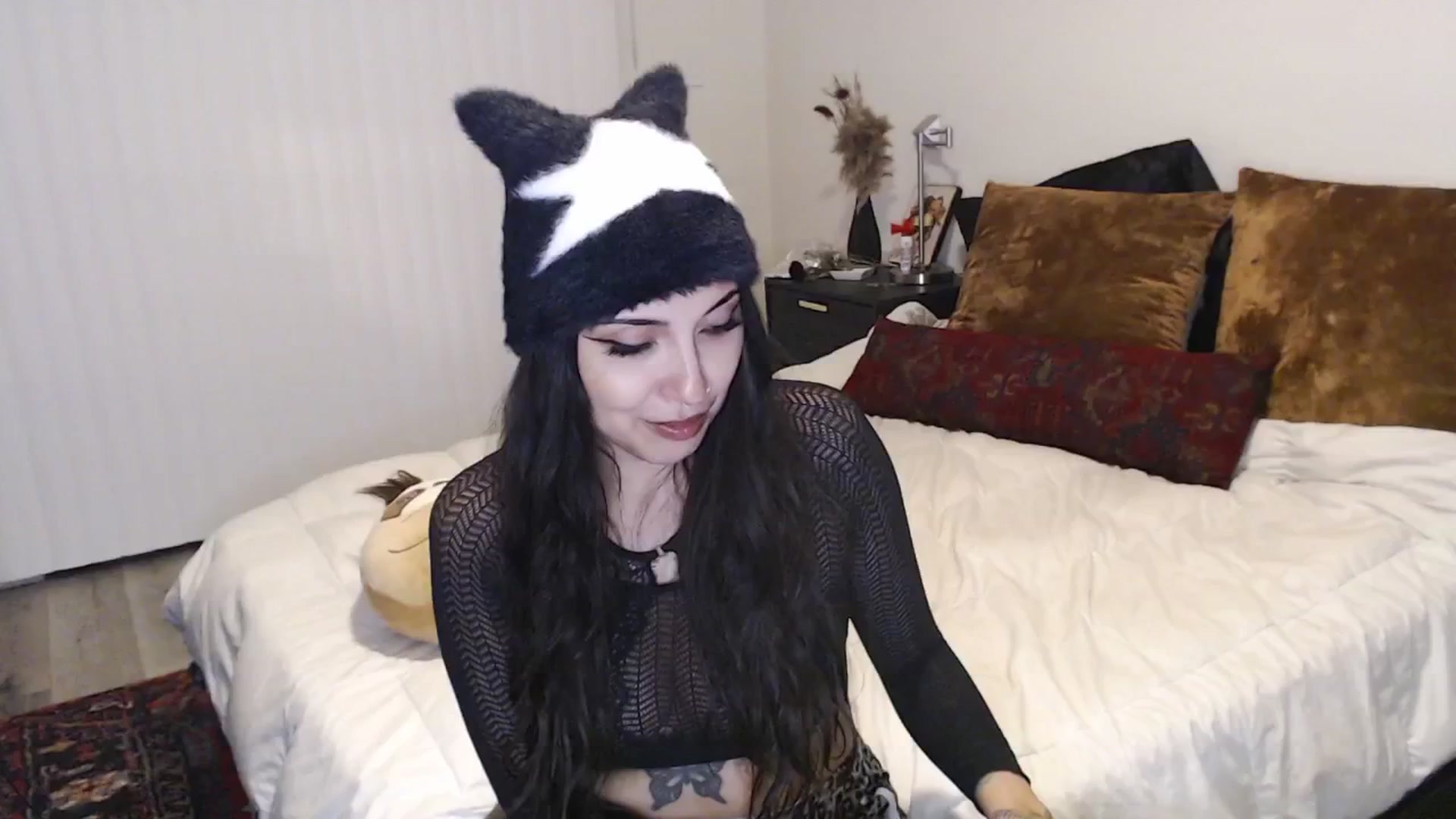 Gallery image thumbnail from Lil_bunniii's myfreecams stream on, 06/13/2025, 07:34 image 13 of 20