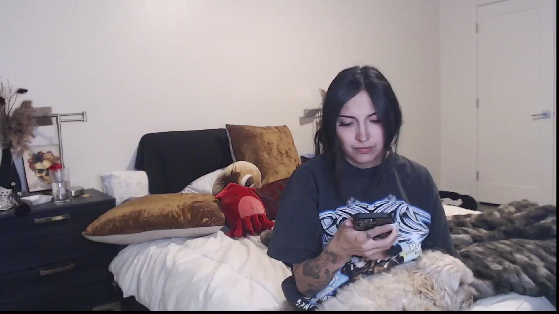 Gallery image thumbnail from Lil_bunniii's myfreecams stream on, 06/27/2025, 06:21 image 18 of 20