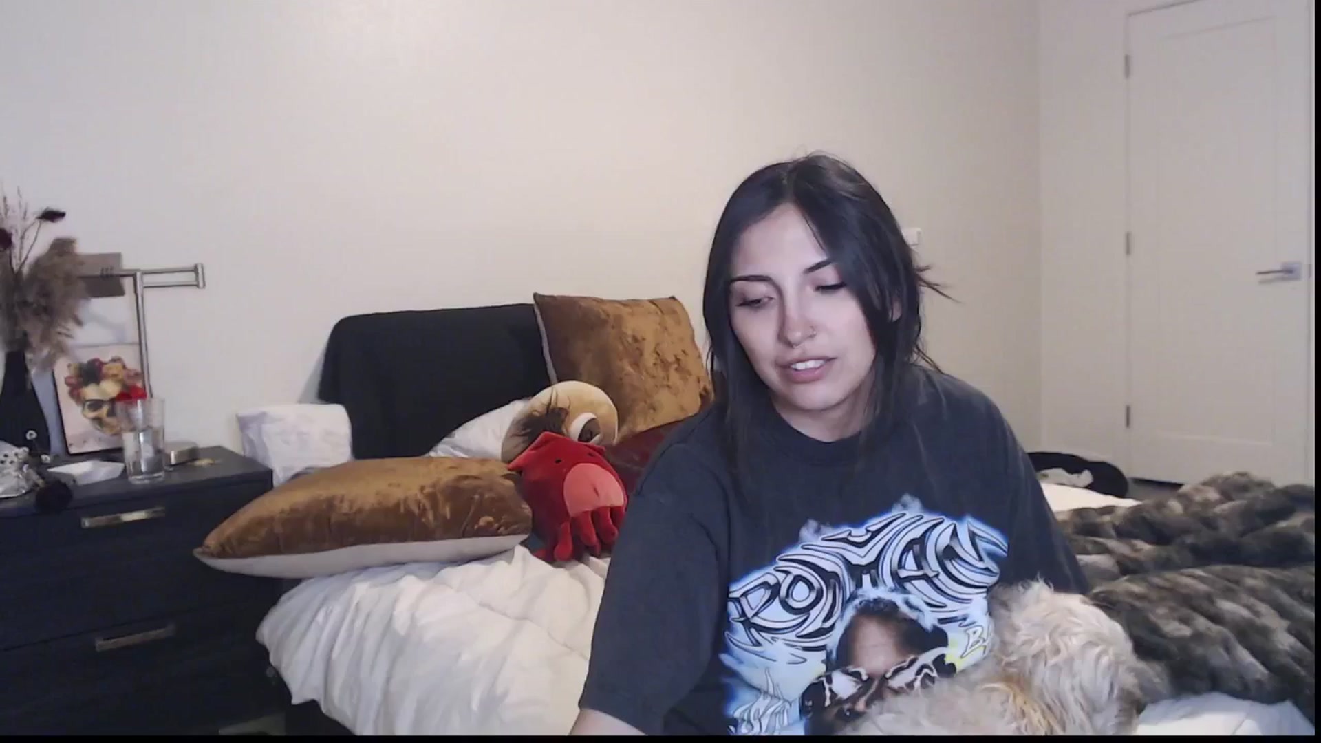 Gallery image thumbnail from Lil_bunniii's myfreecams stream on, 06/27/2025, 06:21 image 5 of 20
