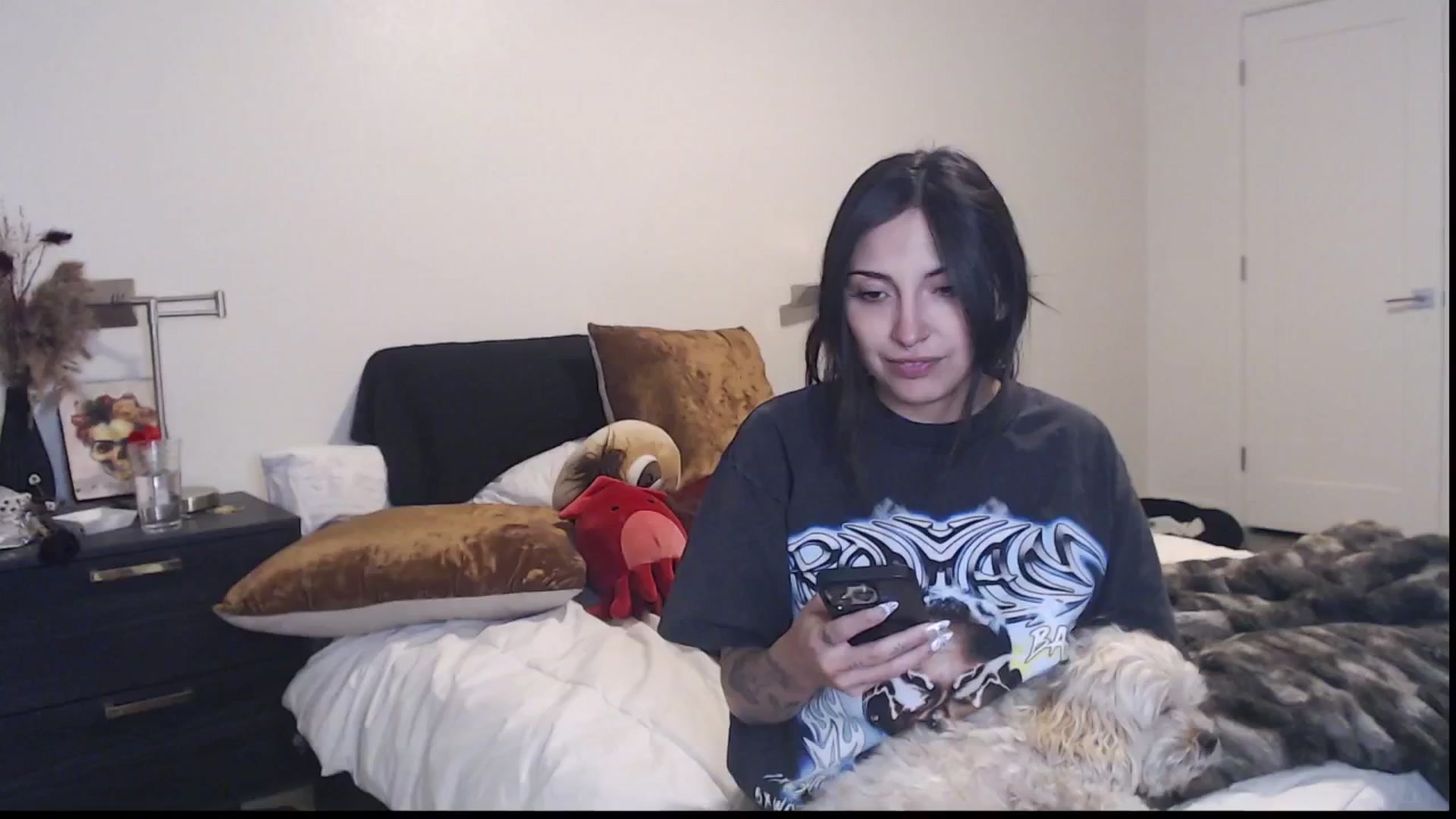 Gallery image thumbnail from Lil_bunniii's myfreecams stream on, 06/27/2025, 06:21 image 13 of 20
