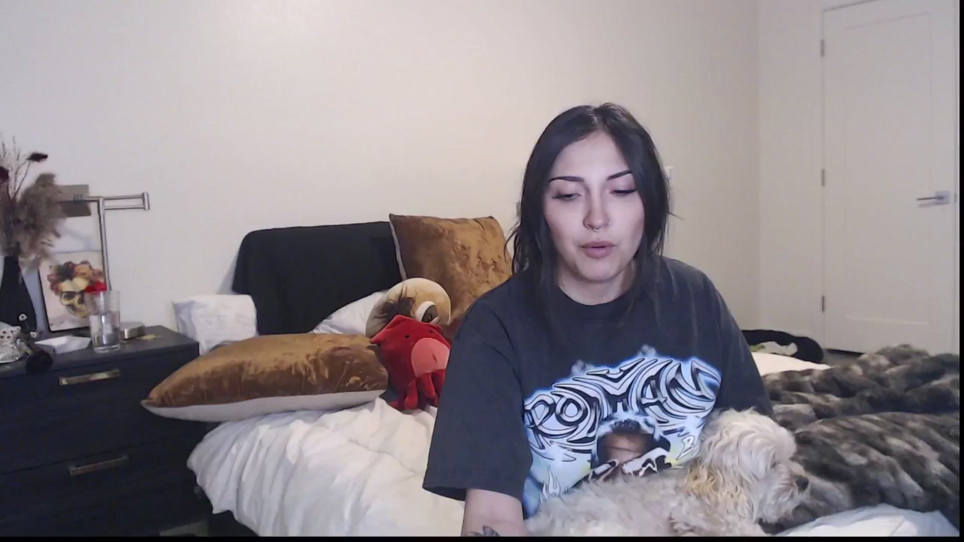 Gallery image thumbnail from Lil_bunniii's myfreecams stream on, 06/27/2025, 06:21 image 9 of 20