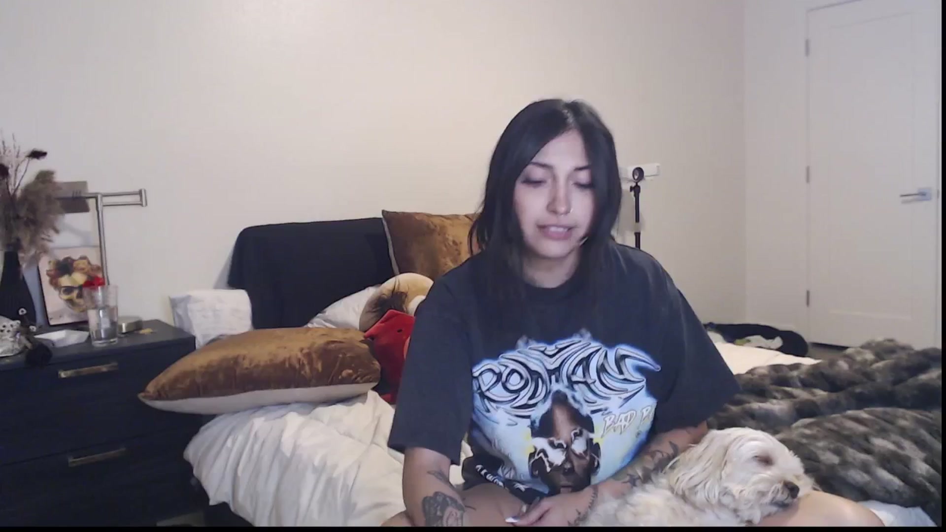 Gallery image thumbnail from Lil_bunniii's myfreecams stream on, 06/27/2025, 07:22 image 7 of 20