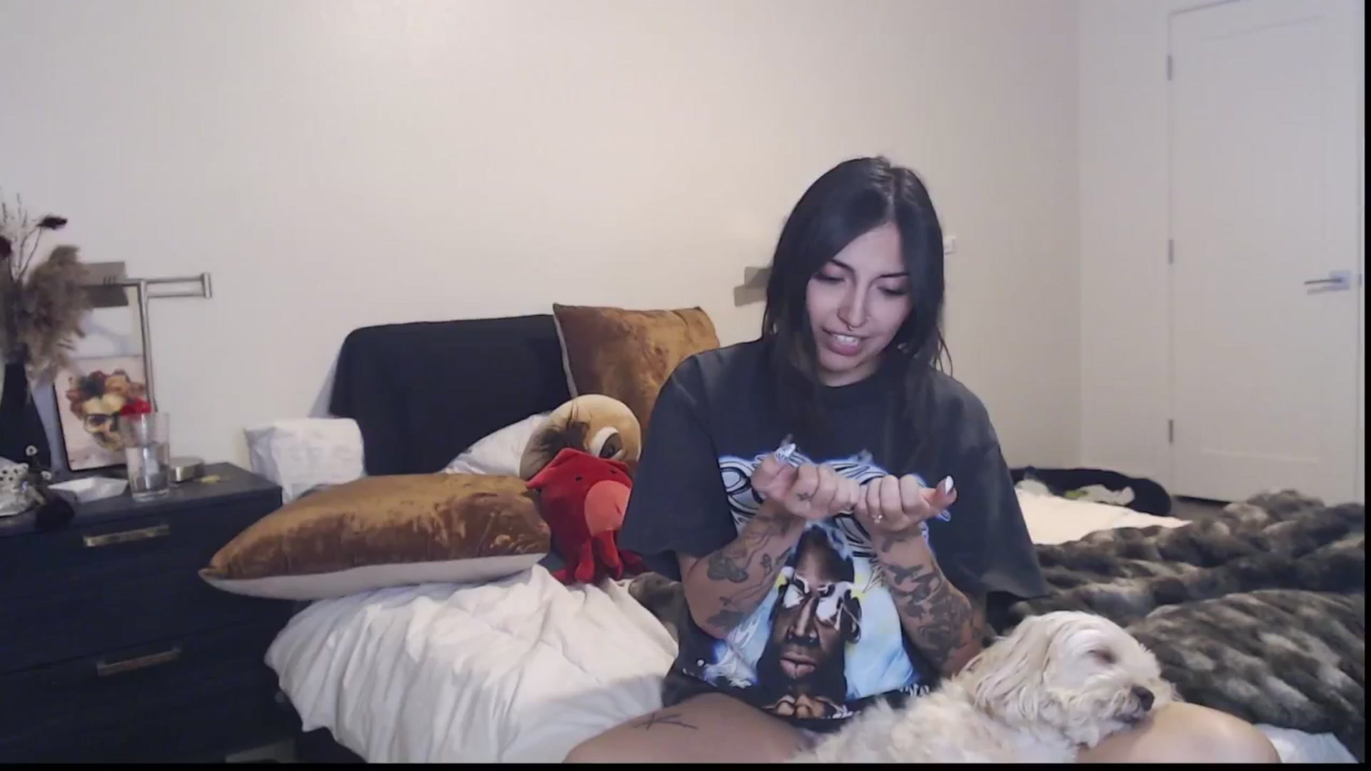Gallery image thumbnail from Lil_bunniii's myfreecams stream on, 06/27/2025, 07:22 image 8 of 20