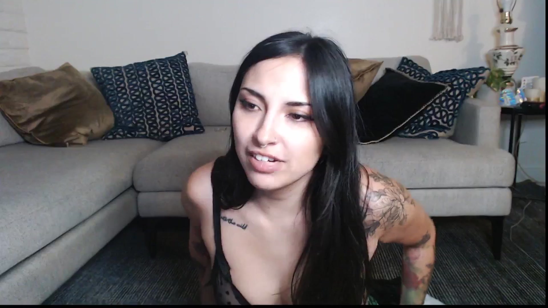 Gallery image thumbnail from Lil_bunniii's myfreecams stream on, 07/15/2025, 08:16 image 11 of 20