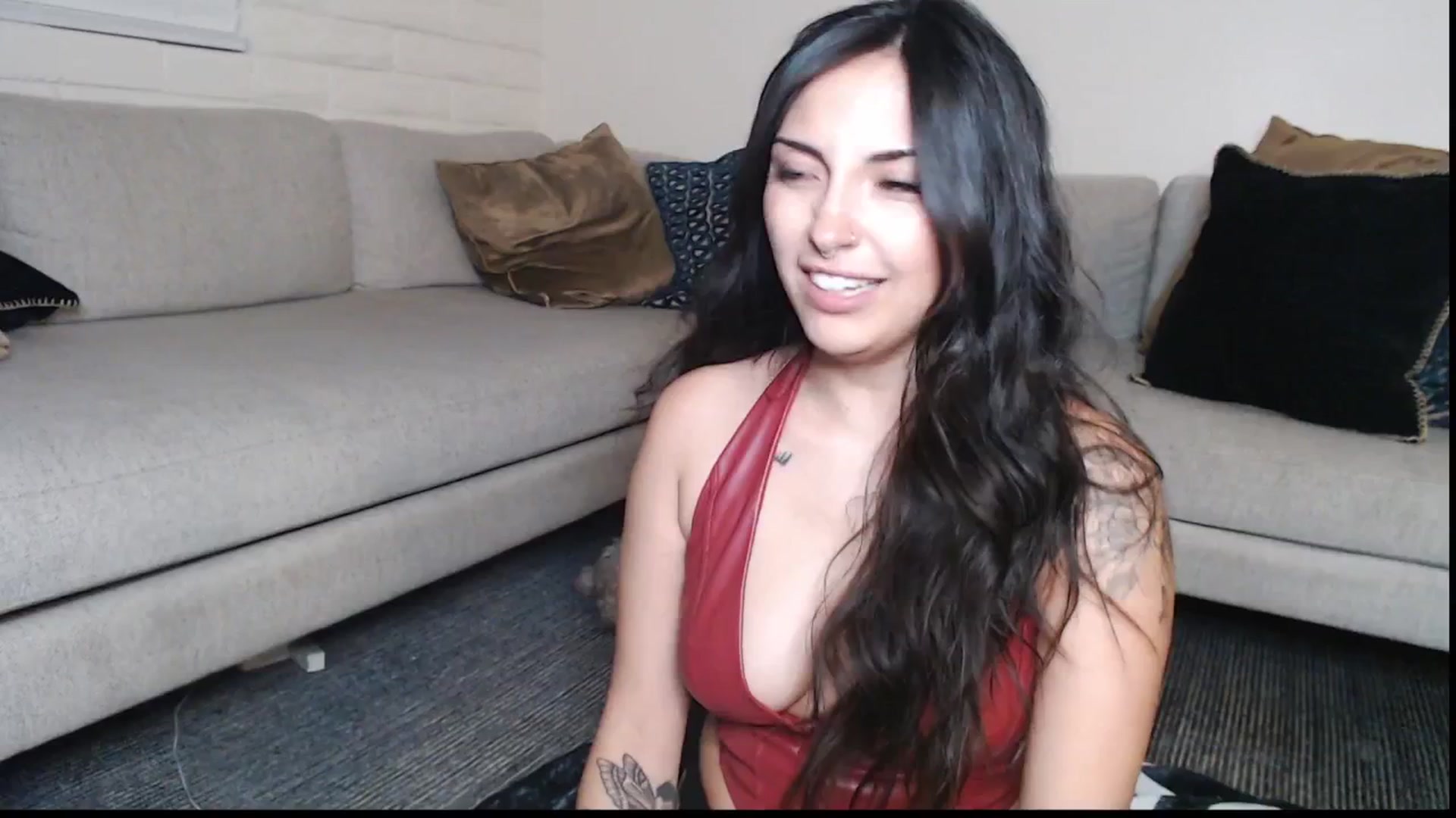 Gallery image thumbnail from Lil_bunniii's myfreecams stream on, 07/16/2025, 07:17 image 2 of 20