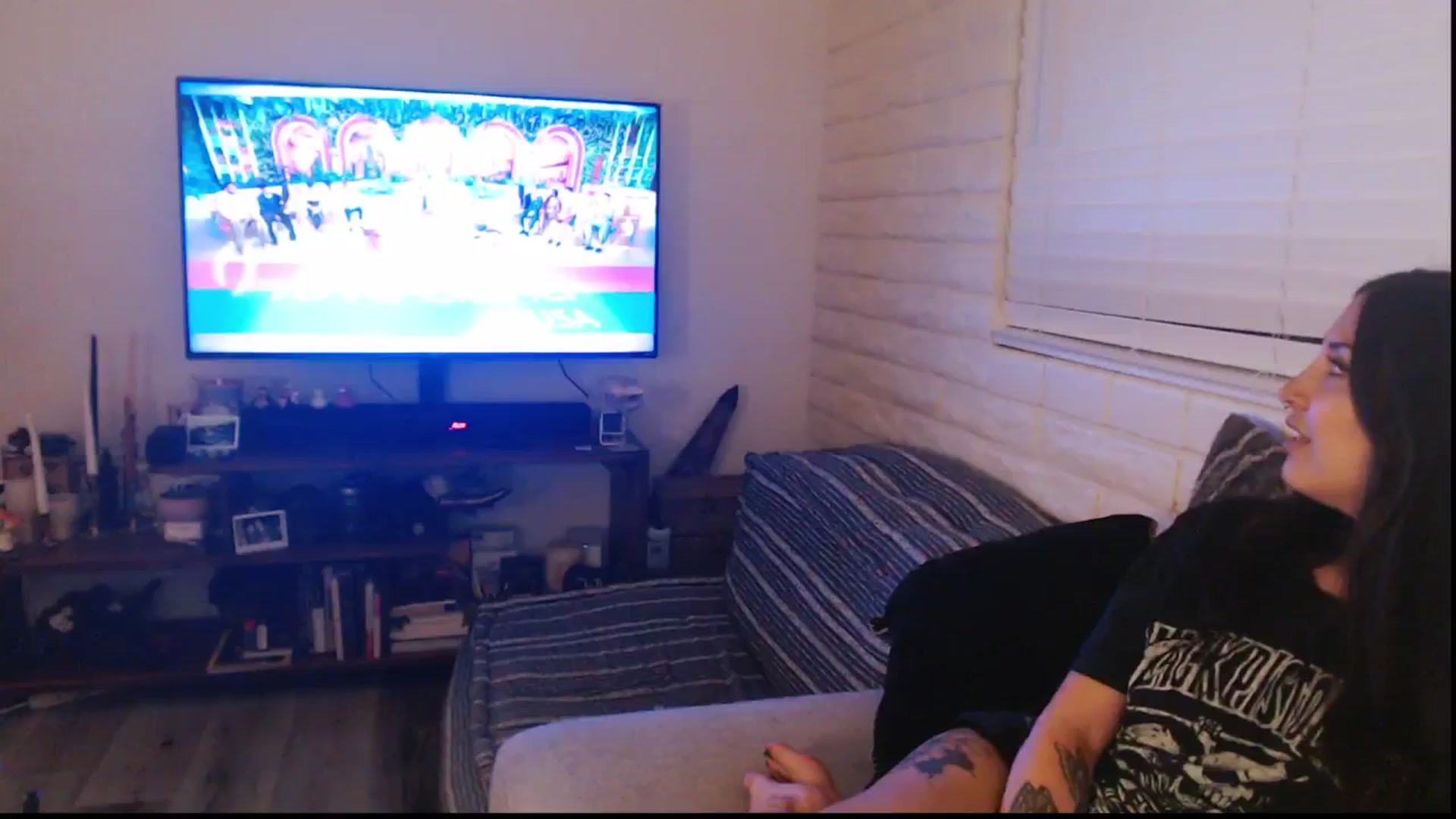 Gallery image thumbnail from Lil_bunniii's myfreecams stream on, 08/26/2025, 06:04 image 4 of 20