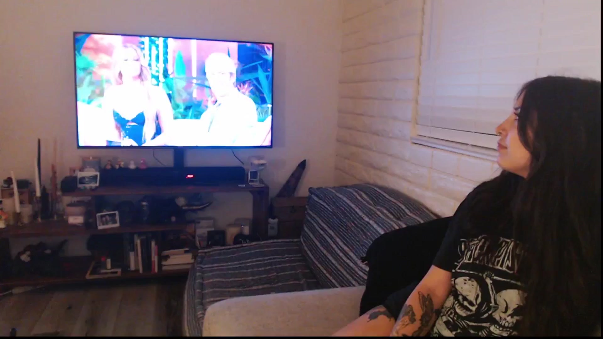 Gallery image thumbnail from Lil_bunniii's myfreecams stream on, 08/26/2025, 06:04 image 5 of 20