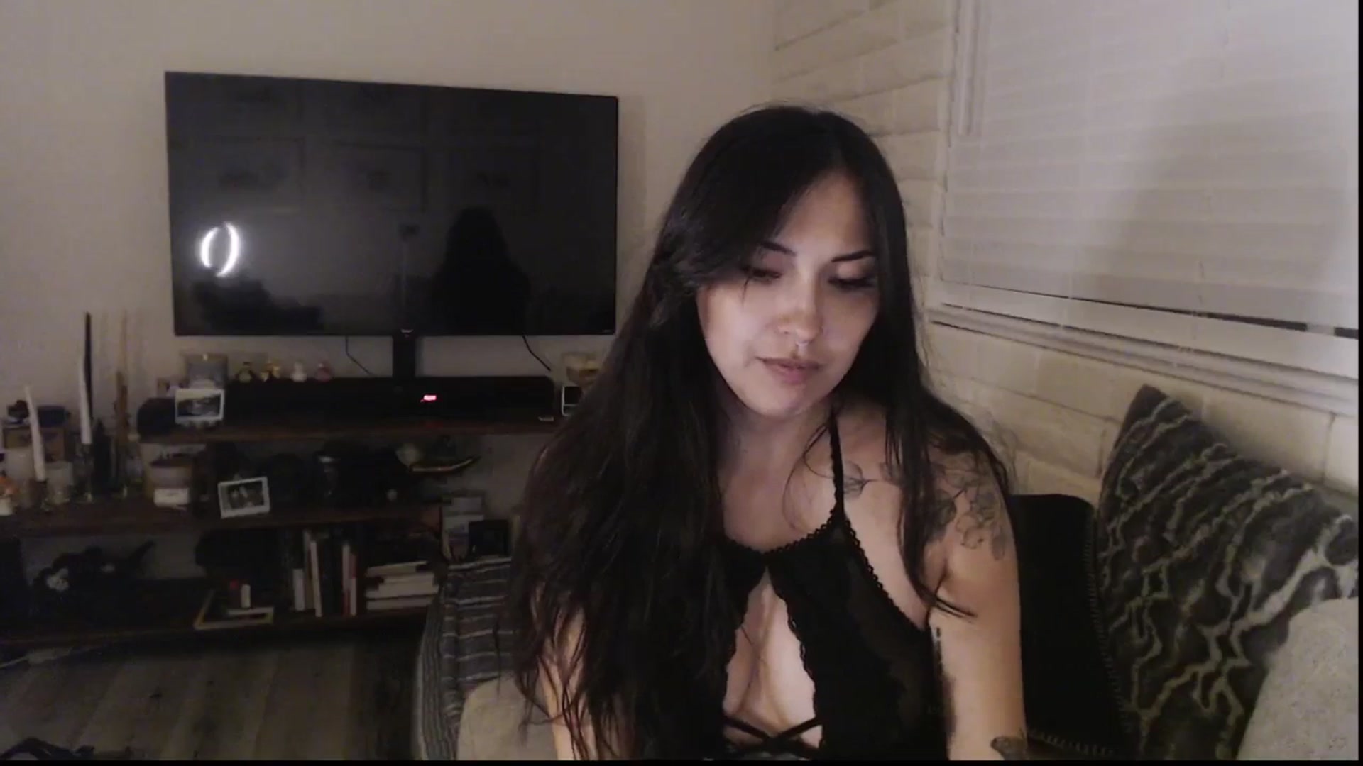 Gallery image thumbnail from Lil_bunniii's myfreecams stream on, 08/26/2025, 06:04 image 20 of 20