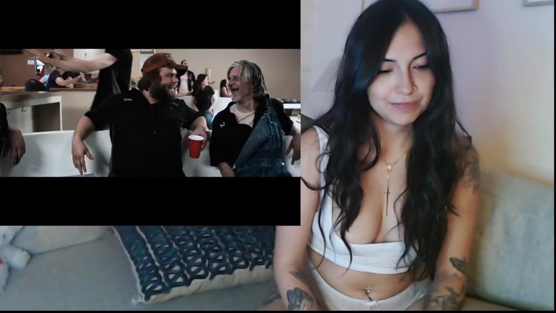 Gallery image thumbnail from Lil_bunniii's myfreecams stream on, 10/02/2025, 07:01 image 4 of 20