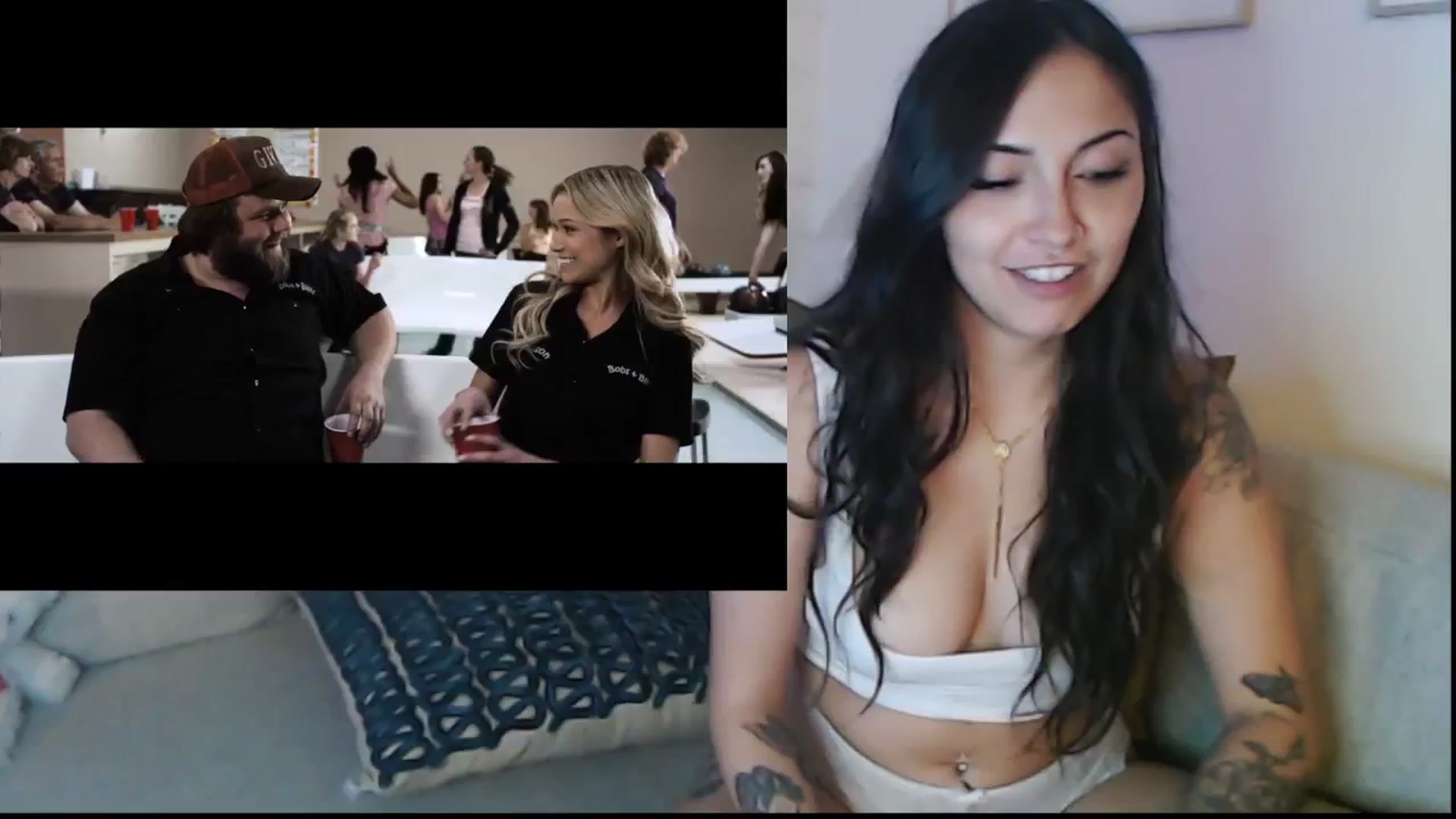 Gallery image thumbnail from Lil_bunniii's myfreecams stream on, 10/02/2025, 07:01 image 5 of 20