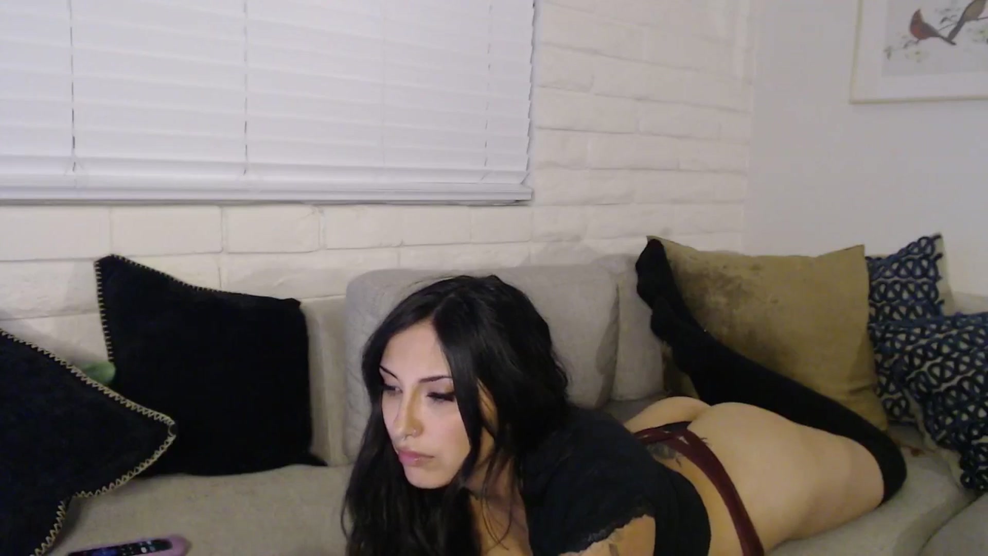 Gallery image thumbnail from Lil_bunniii's myfreecams stream on, 01/08/2026, 07:48 image 8 of 20