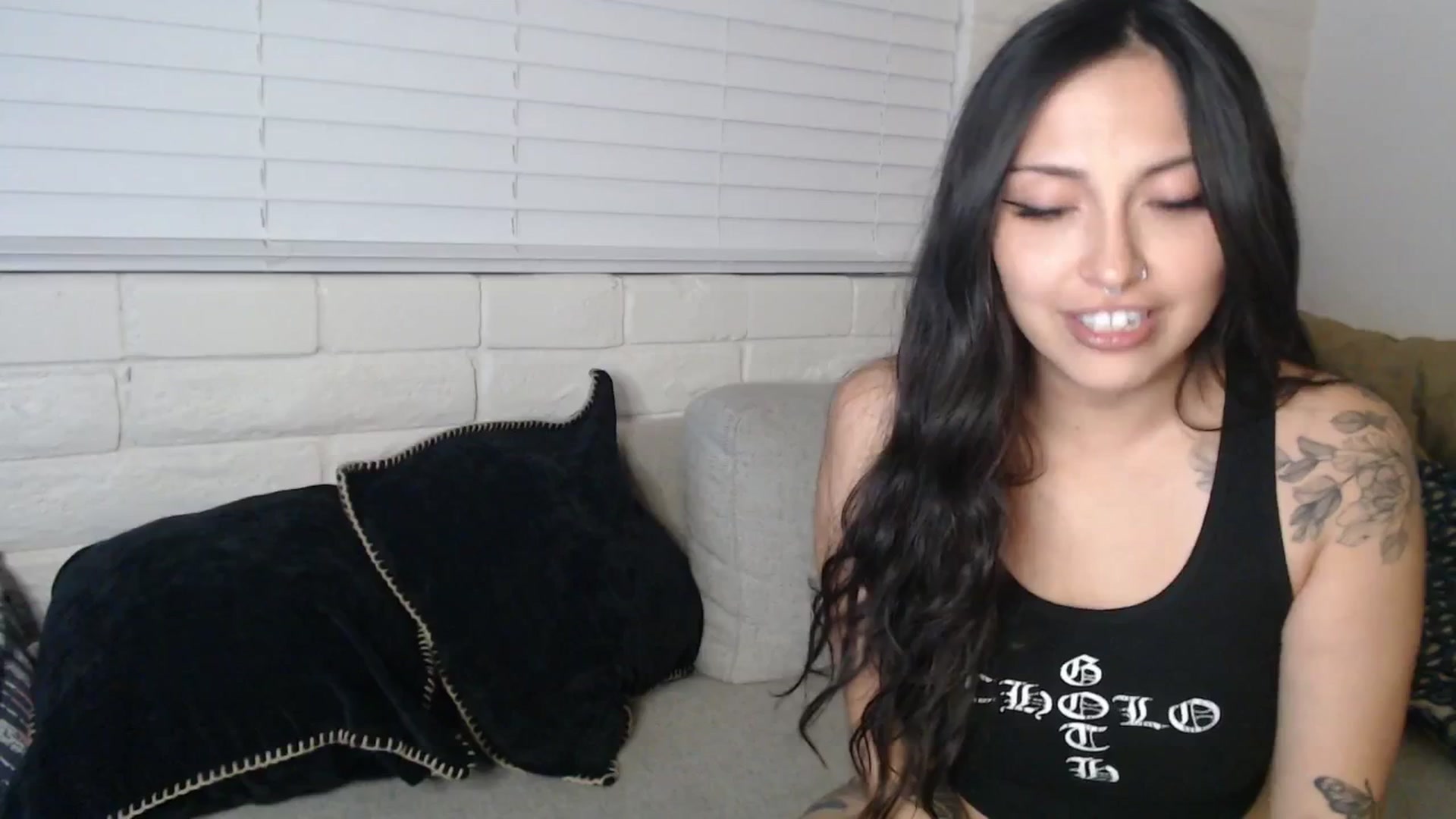 Gallery image thumbnail from Lil_bunniii's myfreecams stream on, 01/16/2026, 07:12 image 13 of 20