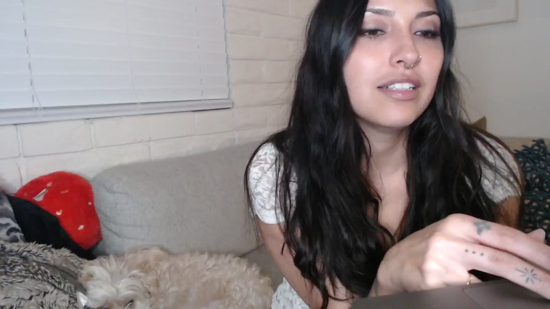 Gallery image thumbnail from Lil_bunniii's myfreecams stream on, 02/12/2026, 07:38 image 6 of 20