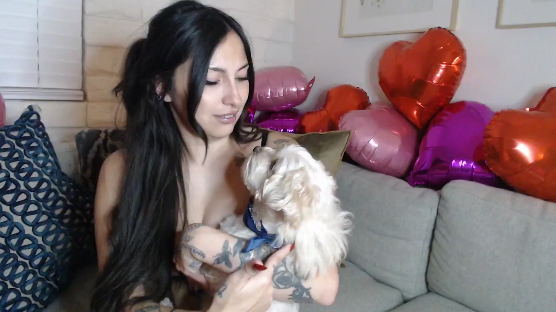 Gallery image thumbnail from Lil_bunniii's myfreecams stream on, 02/15/2026, 08:20 image 7 of 20