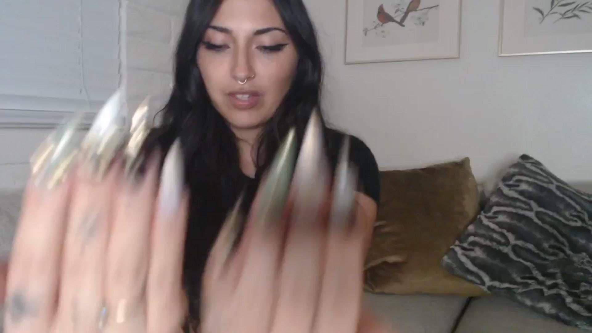 Gallery image thumbnail from Lil_bunniii's myfreecams stream on, 03/24/2026, 07:52 image 7 of 20