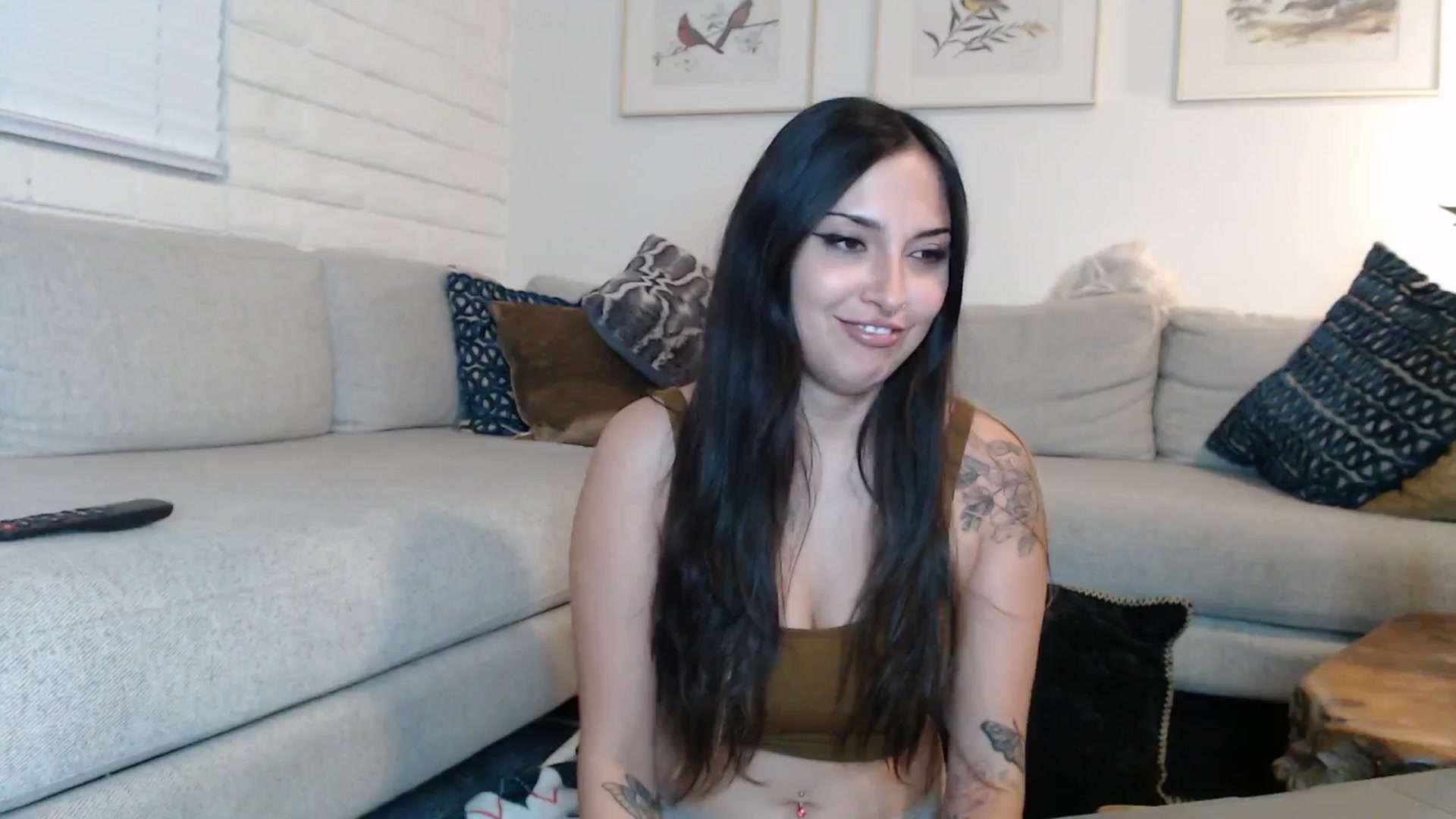 Gallery image thumbnail from Lil_bunniii's myfreecams stream on, 04/04/2026, 08:07 image 10 of 20