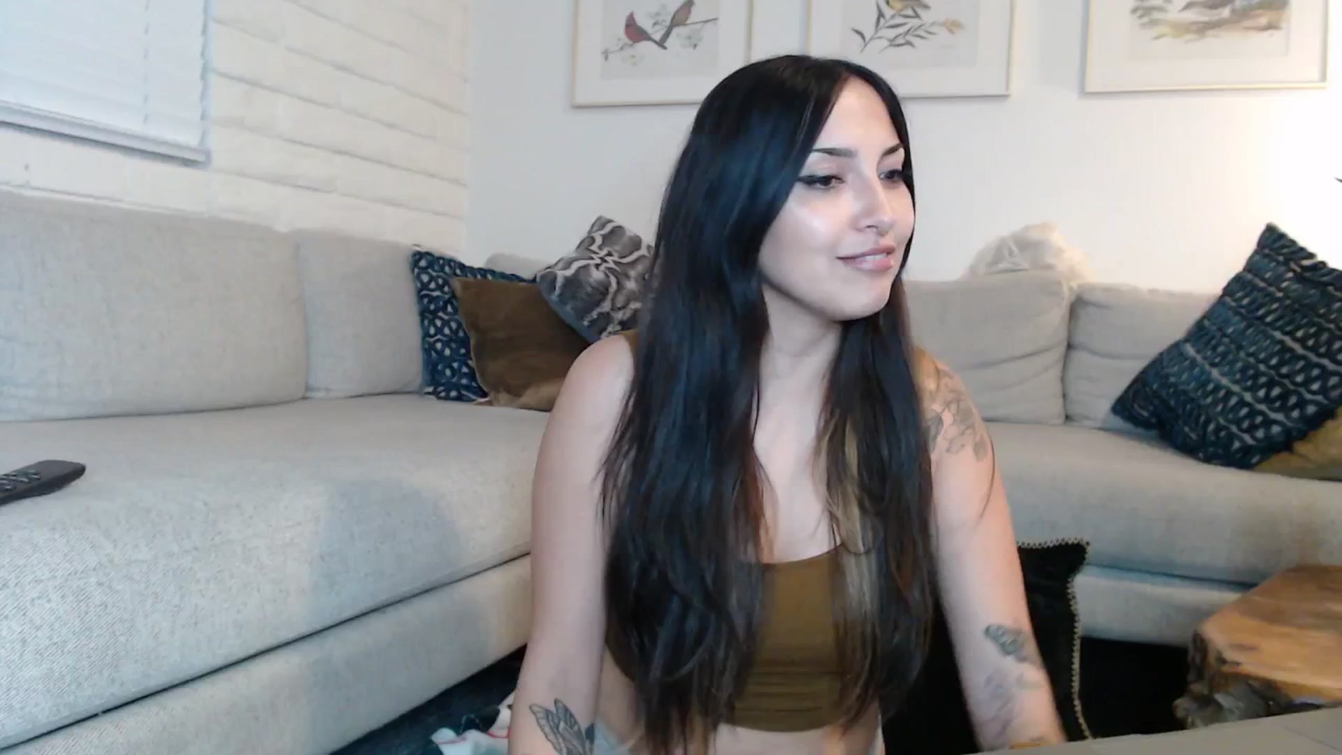 Gallery image thumbnail from Lil_bunniii's myfreecams stream on, 04/04/2026, 08:07 image 3 of 20