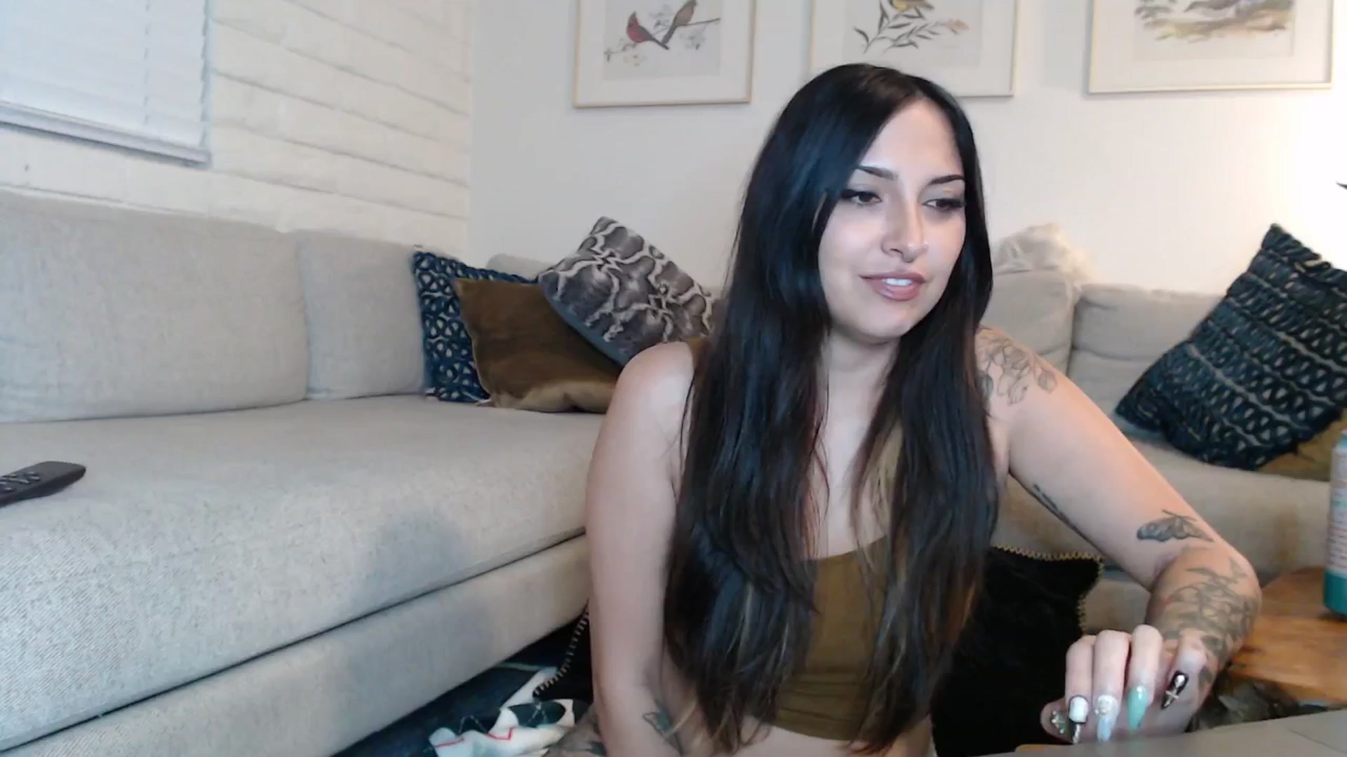 Gallery image thumbnail from Lil_bunniii's myfreecams stream on, 04/04/2026, 08:07 image 6 of 20