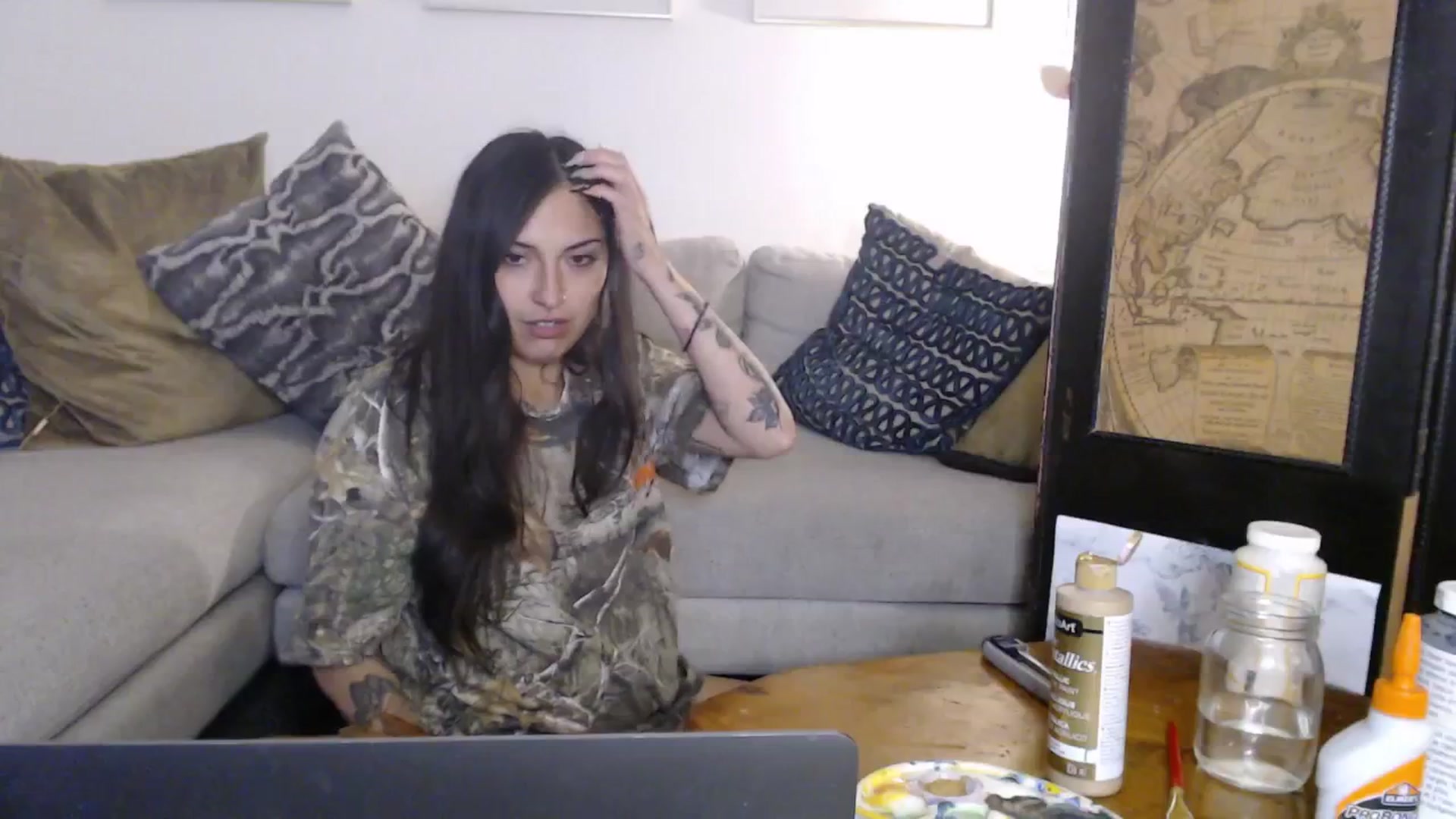 Gallery image thumbnail from Lil_bunniii's myfreecams stream on, 04/08/2026, 09:07 image 10 of 20