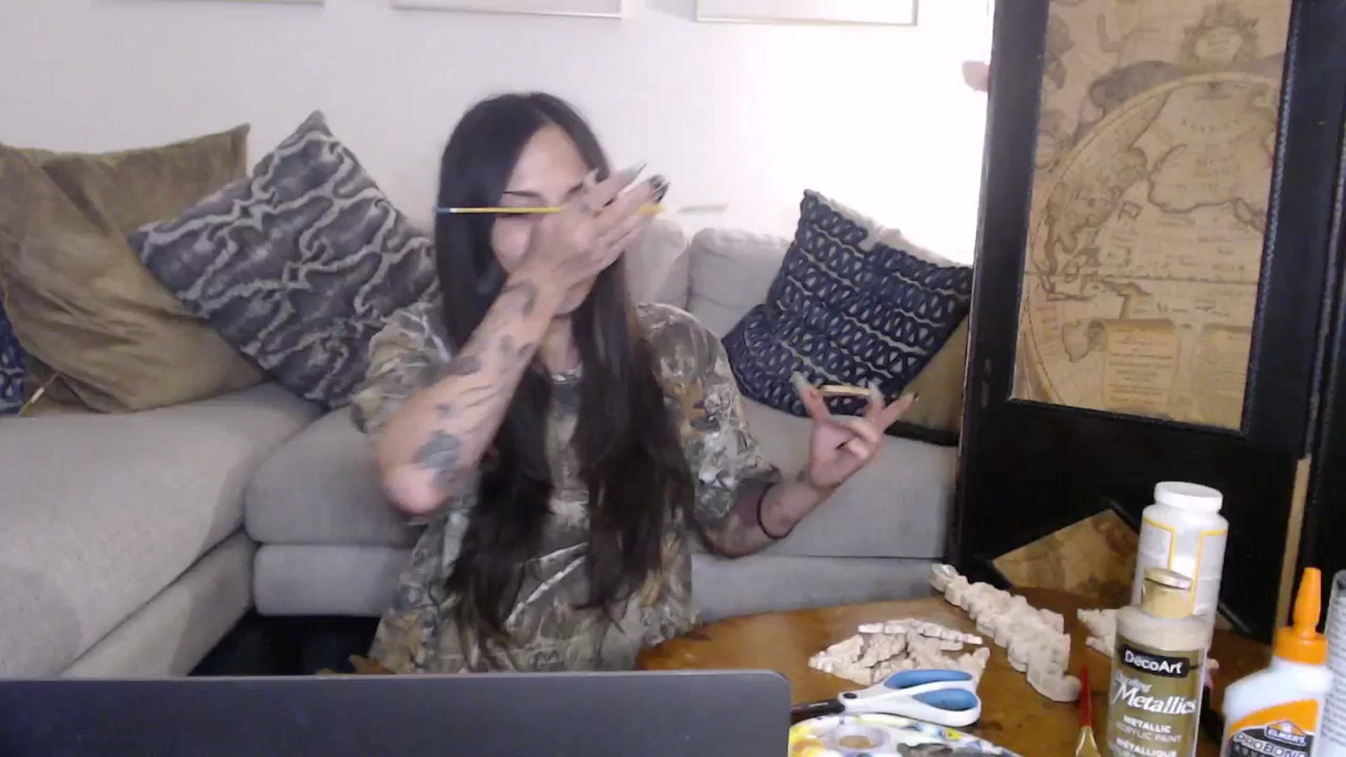 Gallery image thumbnail from Lil_bunniii's myfreecams stream on, 04/08/2026, 09:07 image 1 of 20