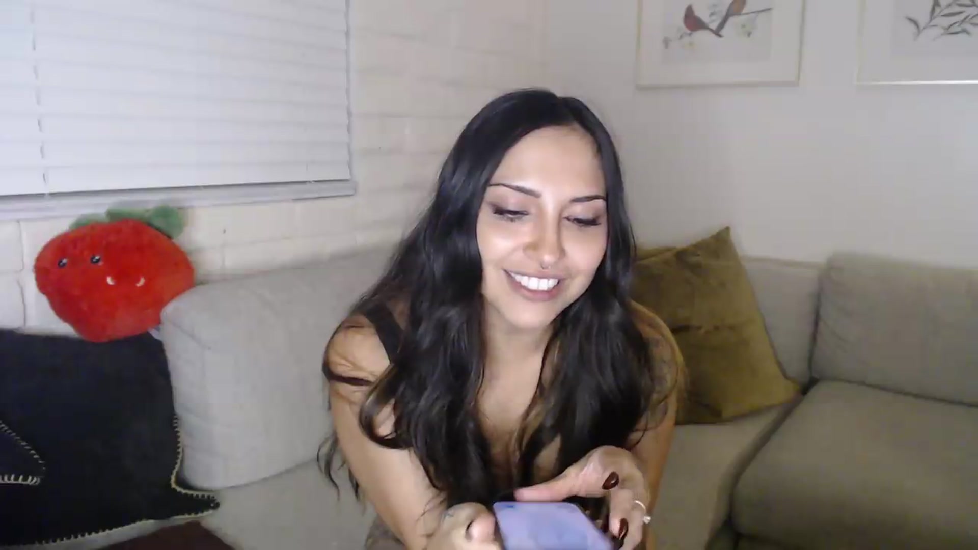 Gallery image thumbnail from Lil_bunniii's myfreecams stream on, 04/29/2026, 06:40 image 17 of 20