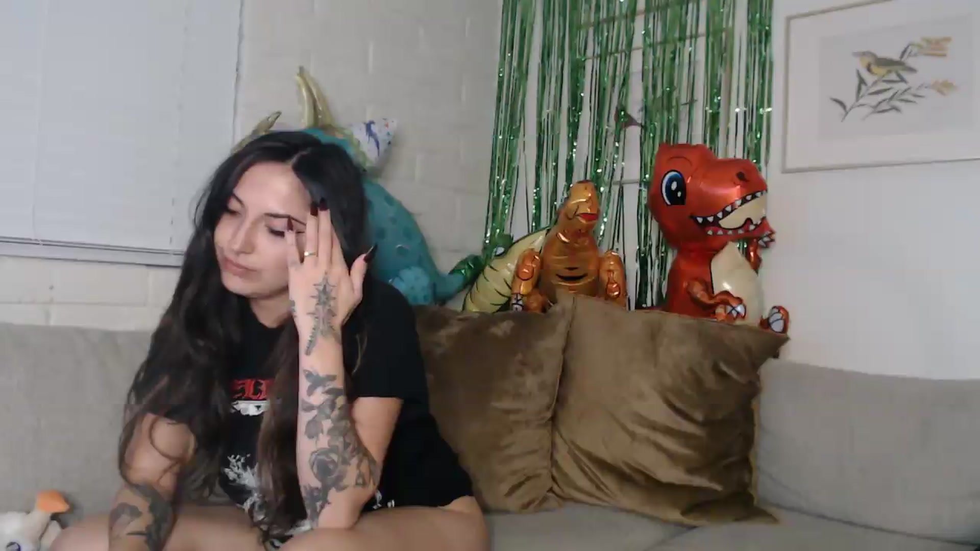 Gallery image thumbnail from Lil_bunniii's myfreecams stream on, 05/06/2026, 06:07 image 7 of 20