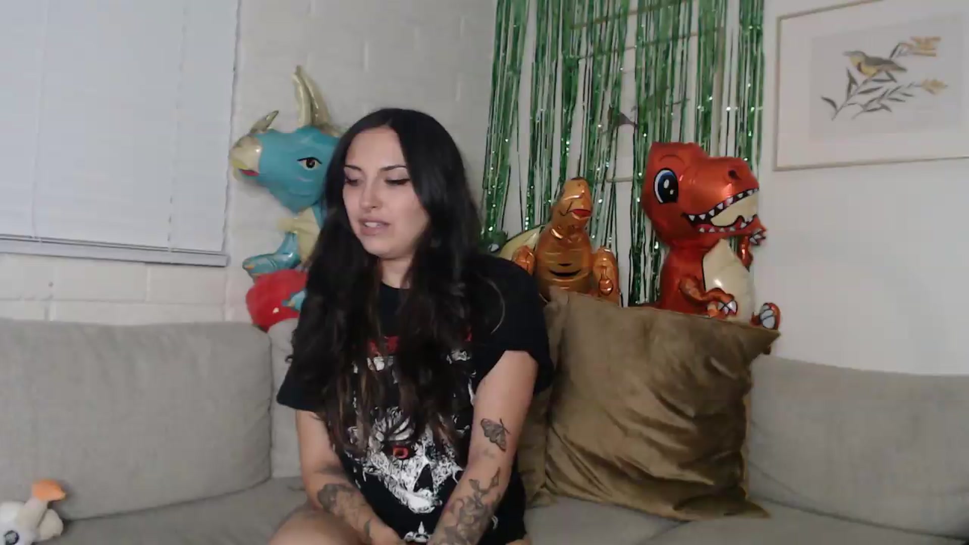 Gallery image thumbnail from Lil_bunniii's myfreecams stream on, 05/06/2026, 06:07 image 12 of 20