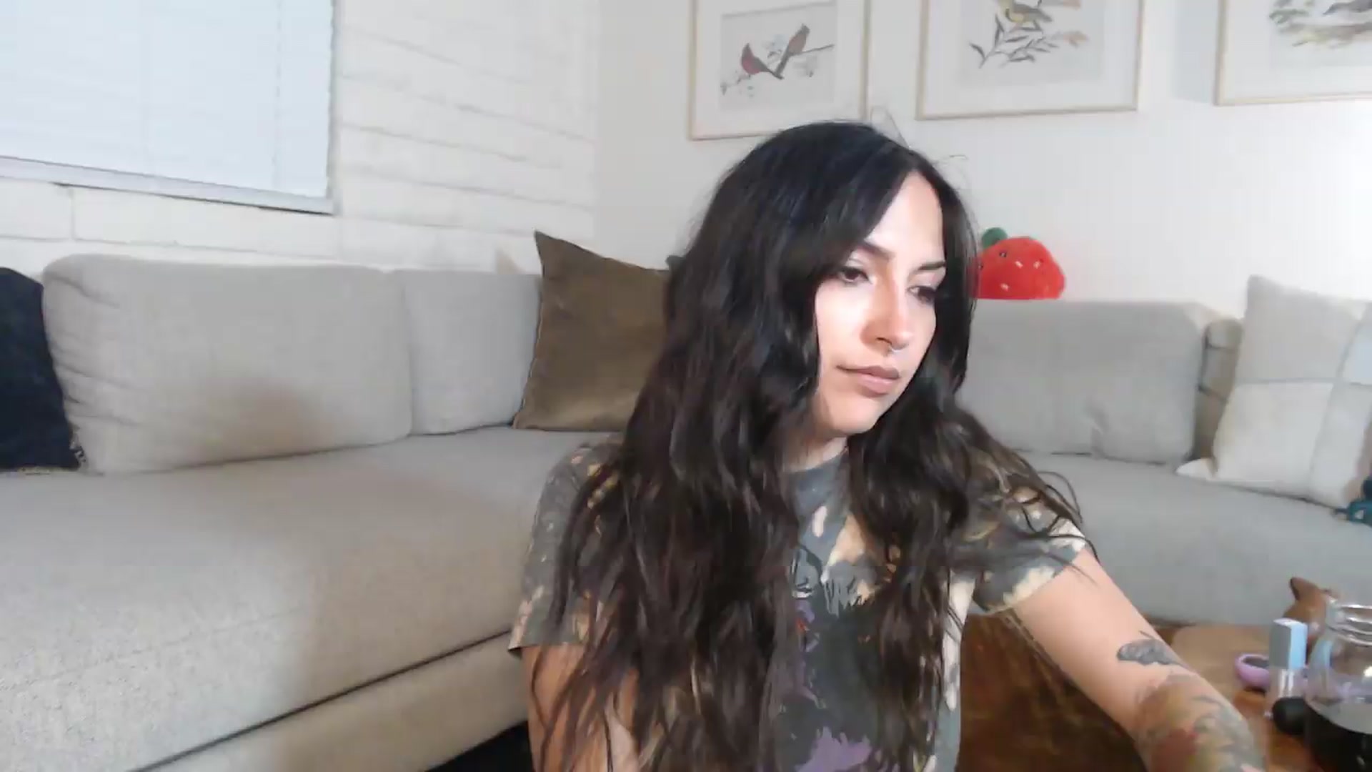 Gallery image thumbnail from Lil_bunniii's myfreecams stream on, 06/20/2026, 07:07 image 18 of 20