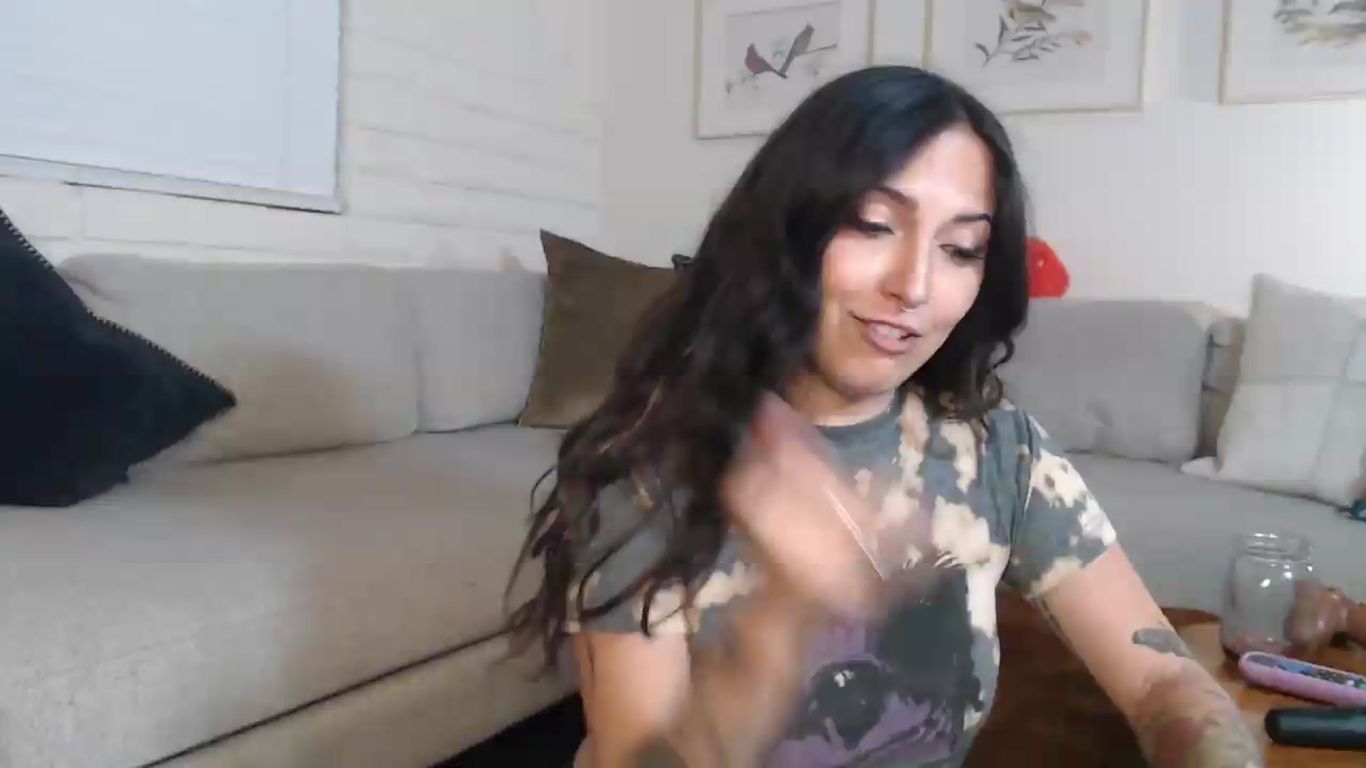 Gallery image thumbnail from Lil_bunniii's myfreecams stream on, 06/20/2026, 07:07 image 4 of 20